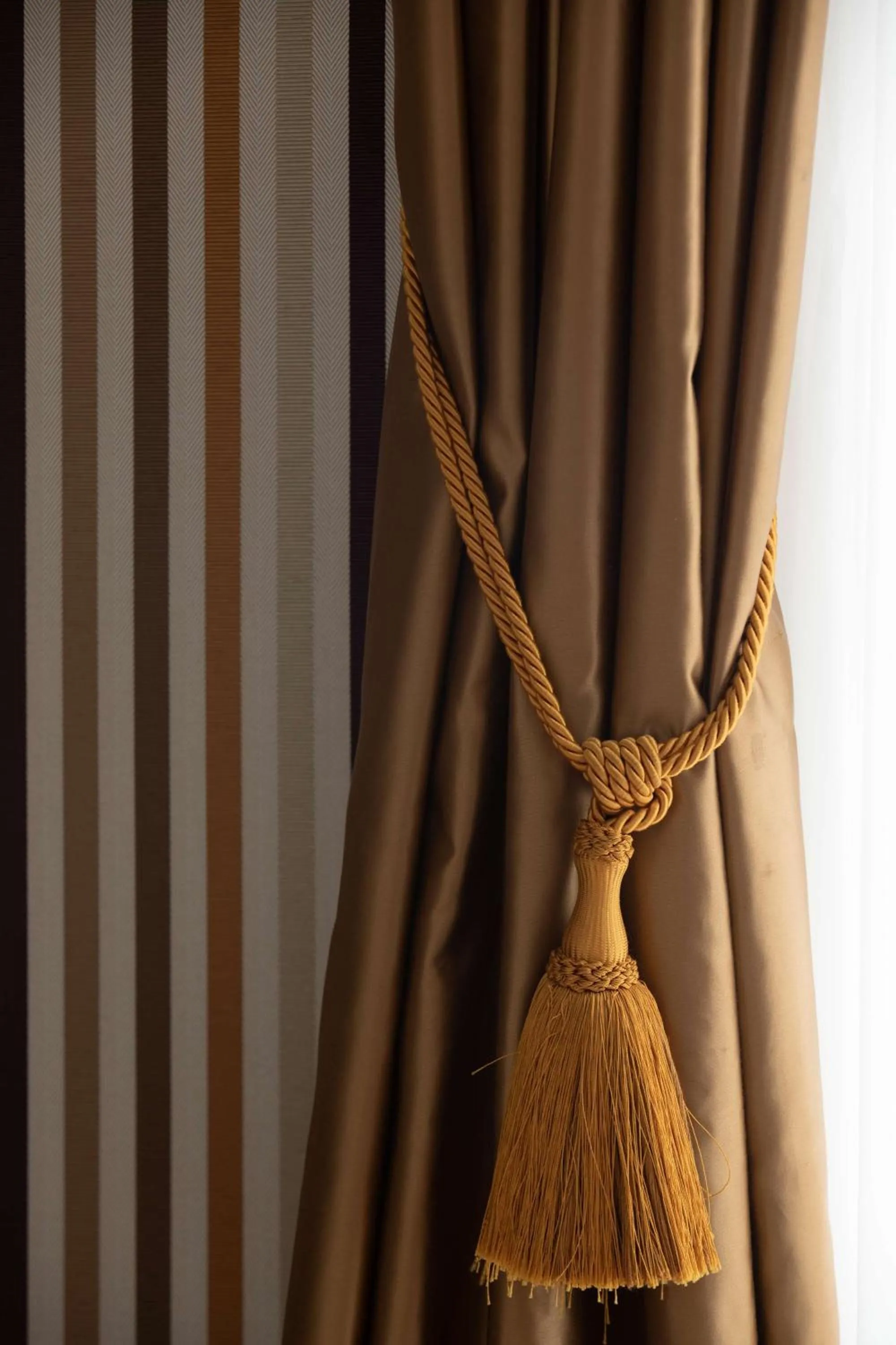 Living room in Maison Astor Paris, Curio Collection by Hilton