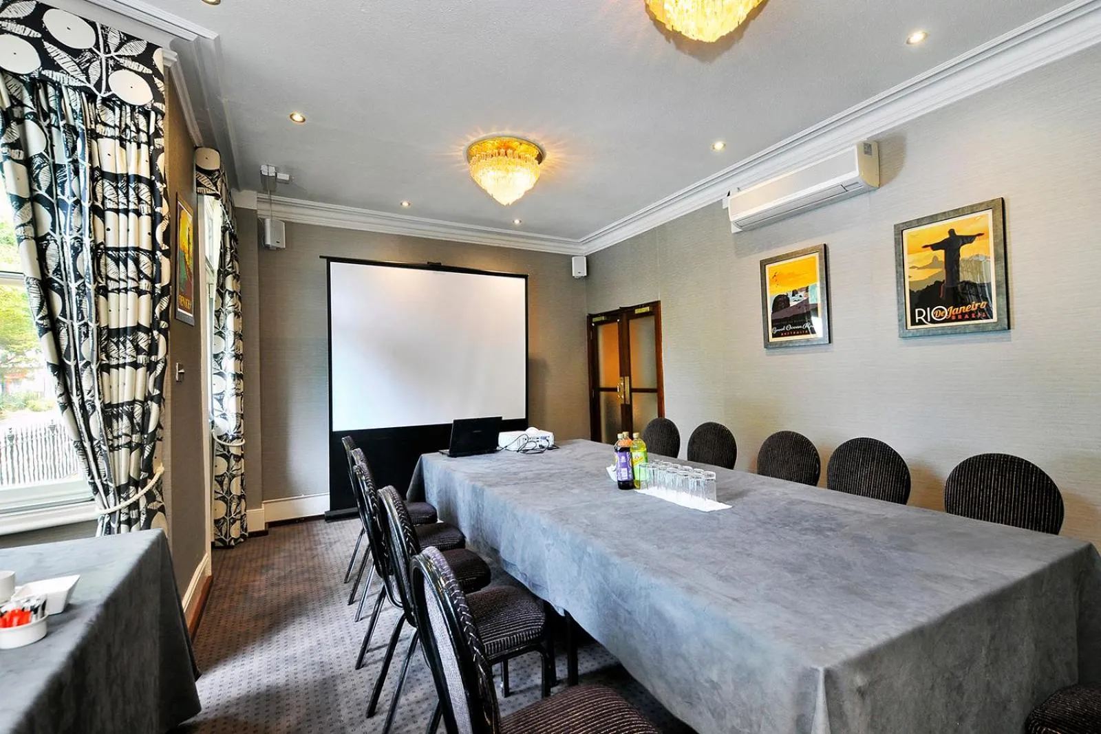 Banquet/Function facilities in Ardington Hotel