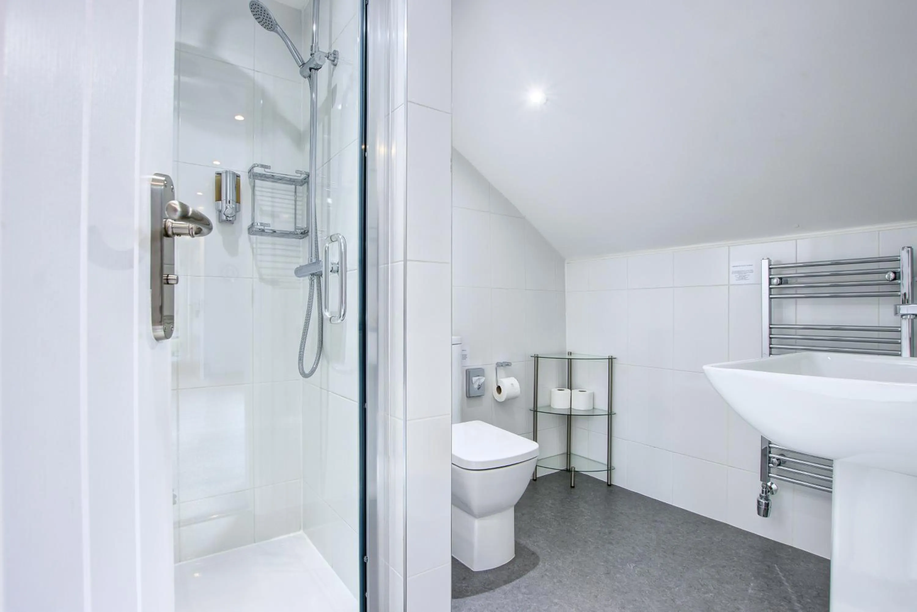 Bathroom in Rooms At Aysgarth ,Town Ends