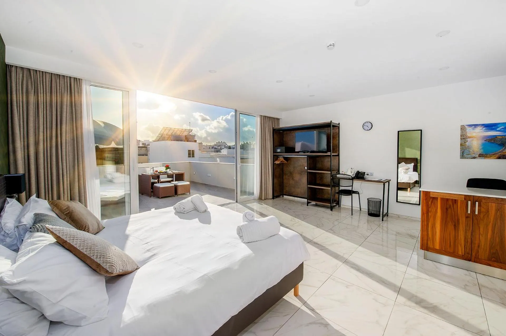 Photo of the whole room, Bed in South Wind Guesthouse