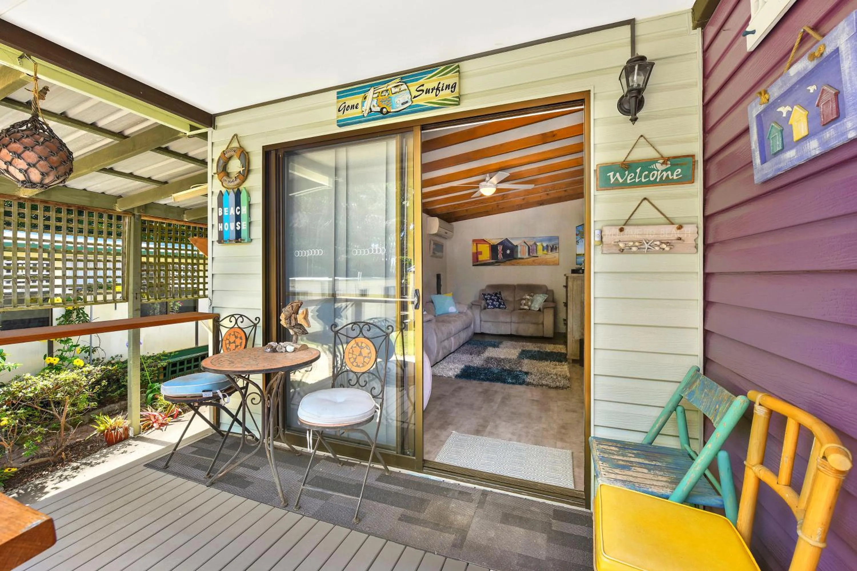 Balcony/Terrace in Flynns Beach Caravan Park