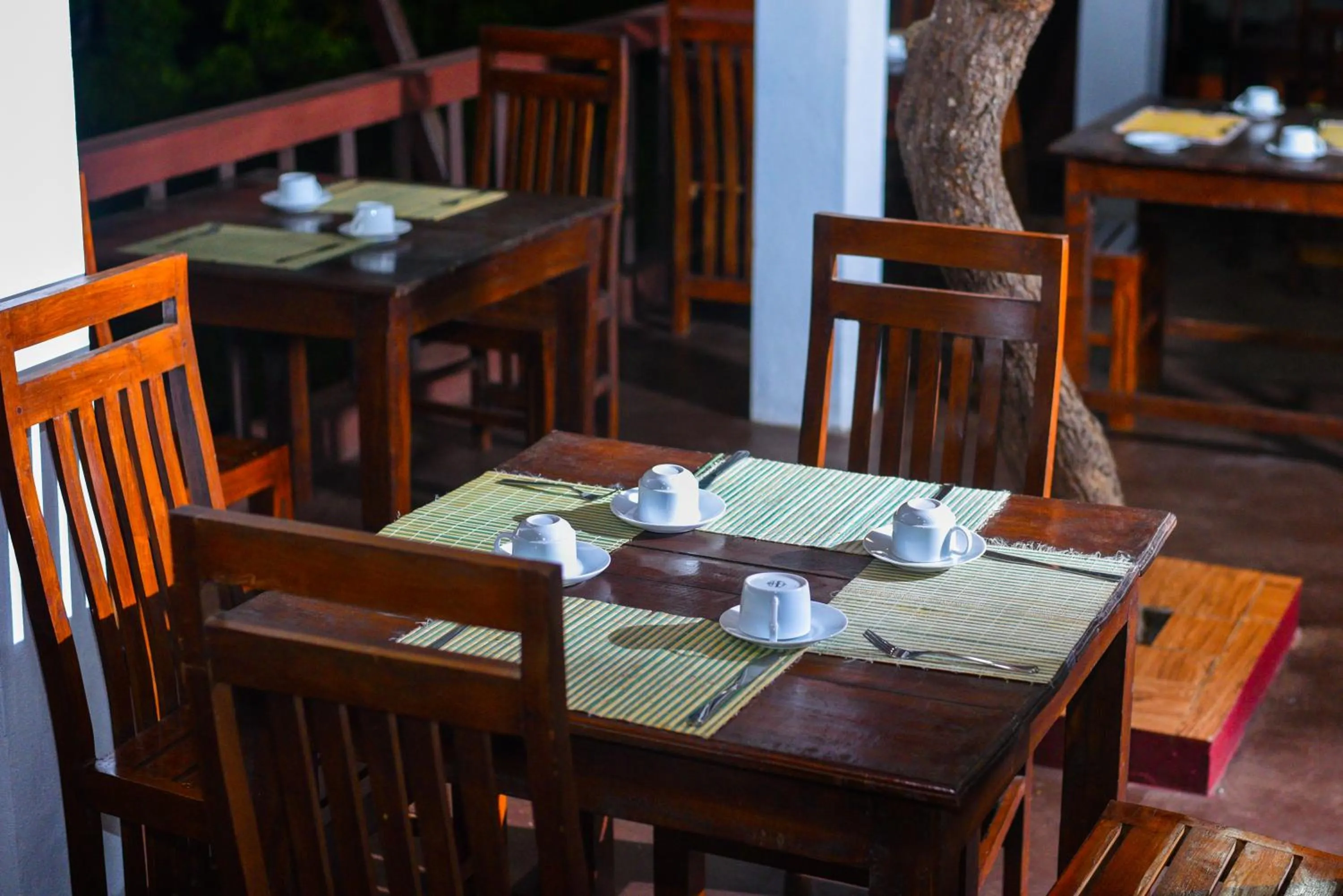 Restaurant/places to eat in Thammenna Eco Cabins
