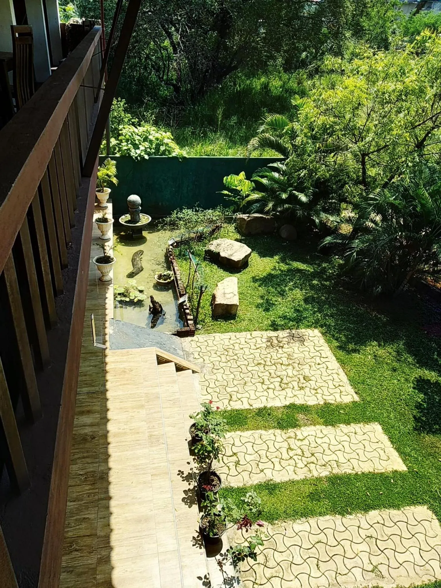 Restaurant/places to eat in Thammenna Eco Cabins