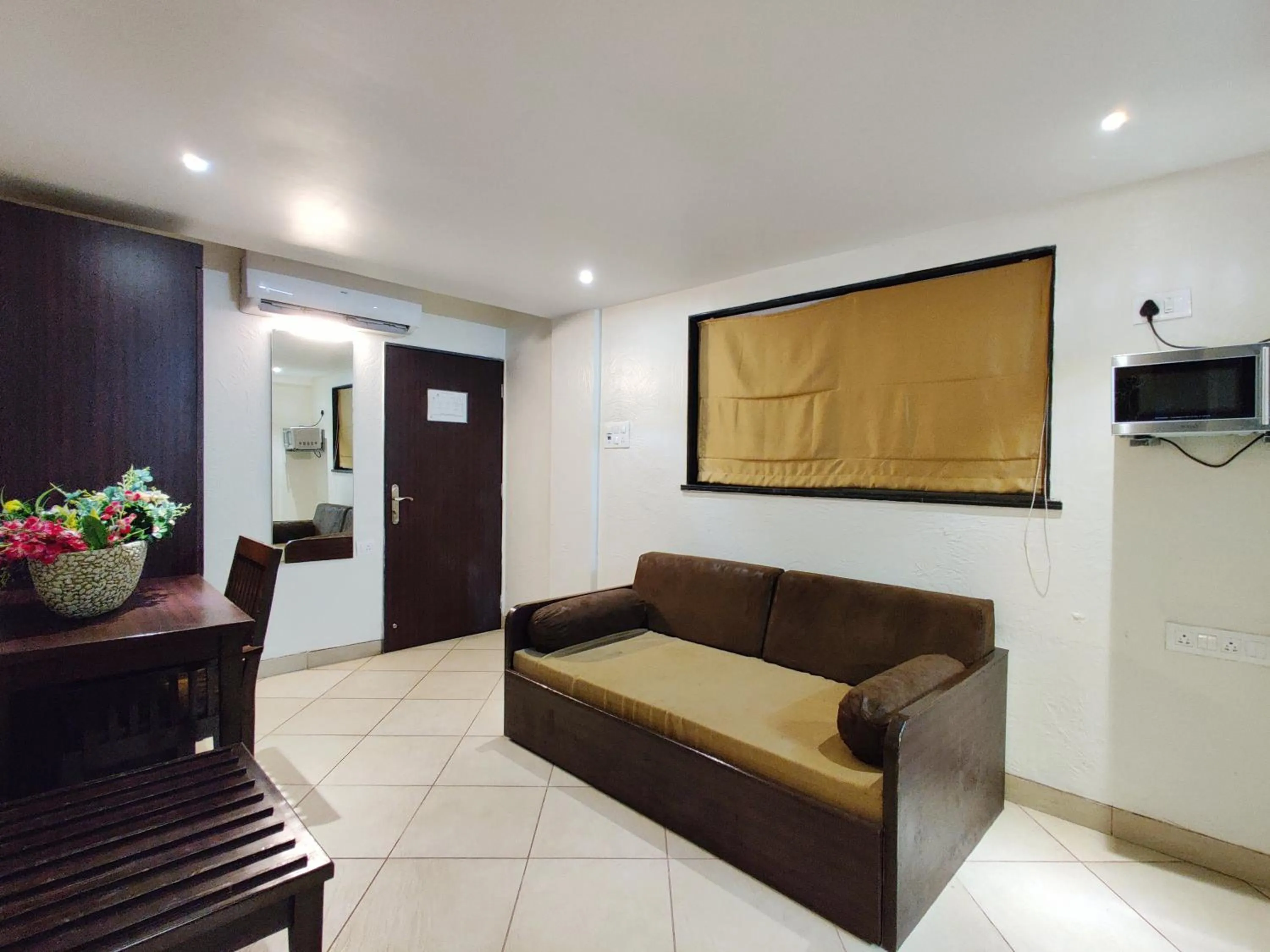 Misty Meadows, Lonavala