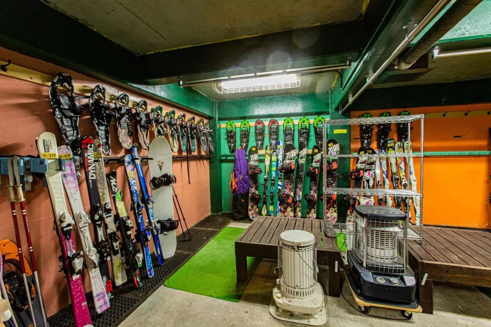 Skiing in Hotel Tae Windsor