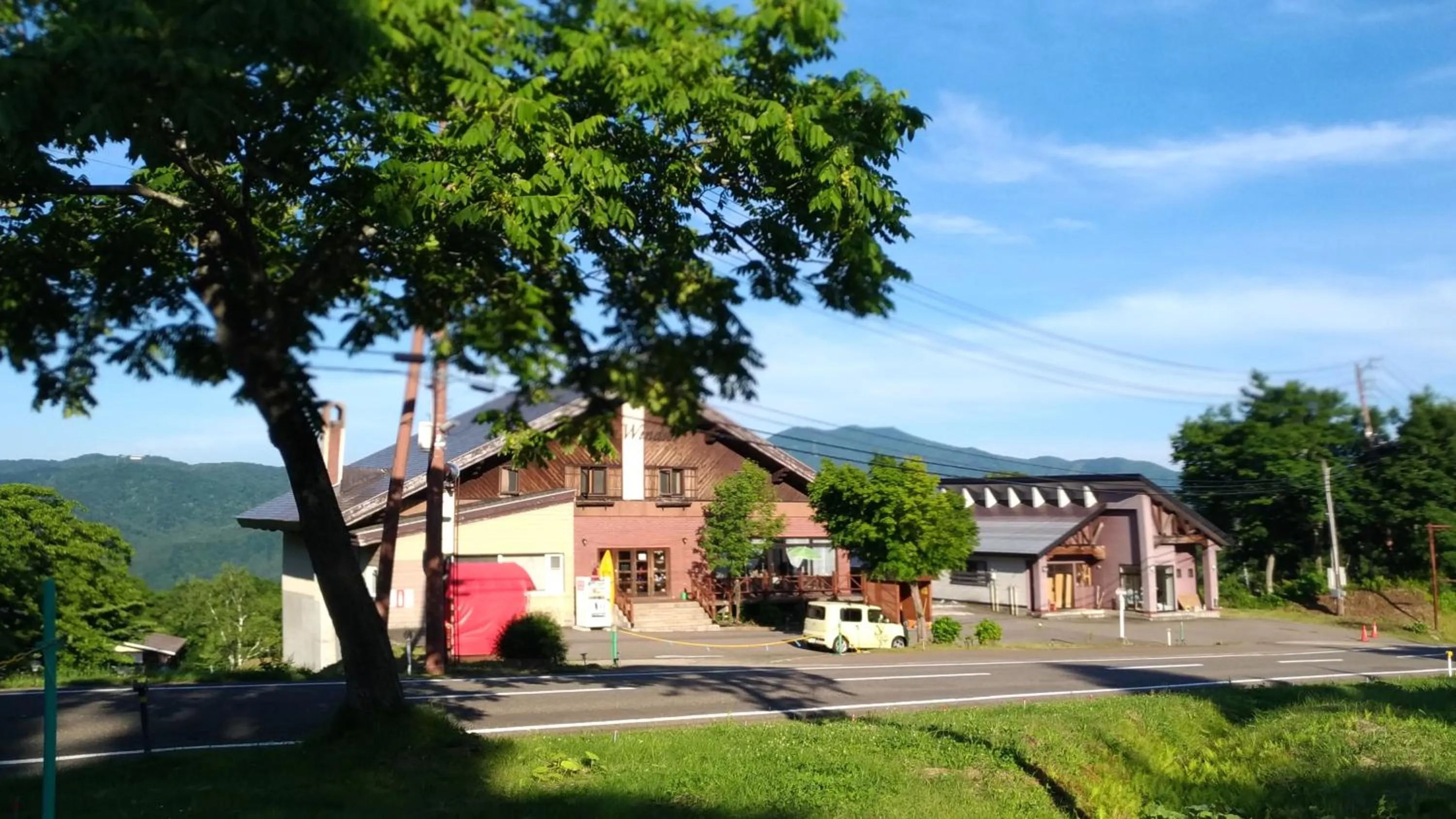 Property building in Hotel Tae Windsor