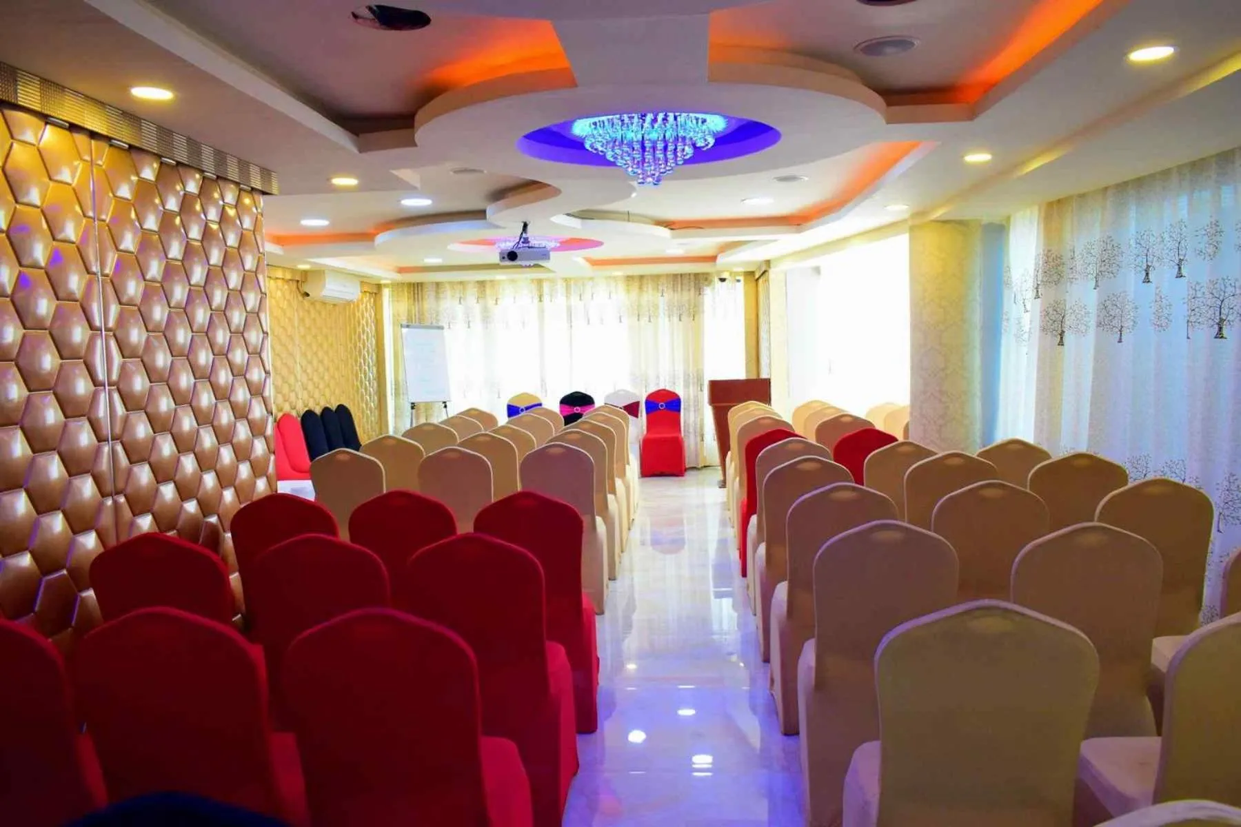 Business facilities in Hyders Park The Business Hotel