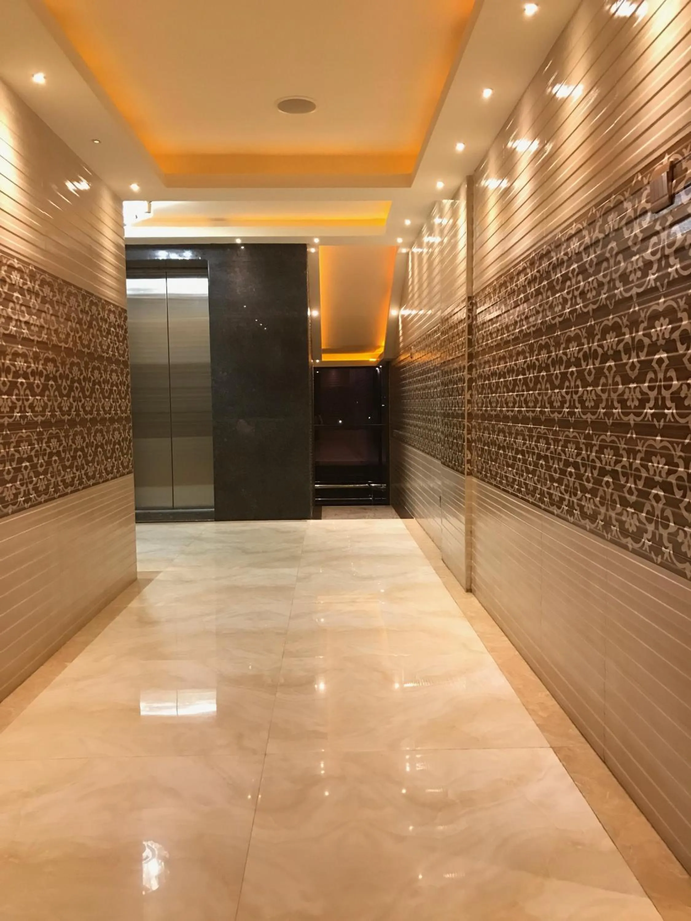 Area and facilities in Hyders Park The Business Hotel