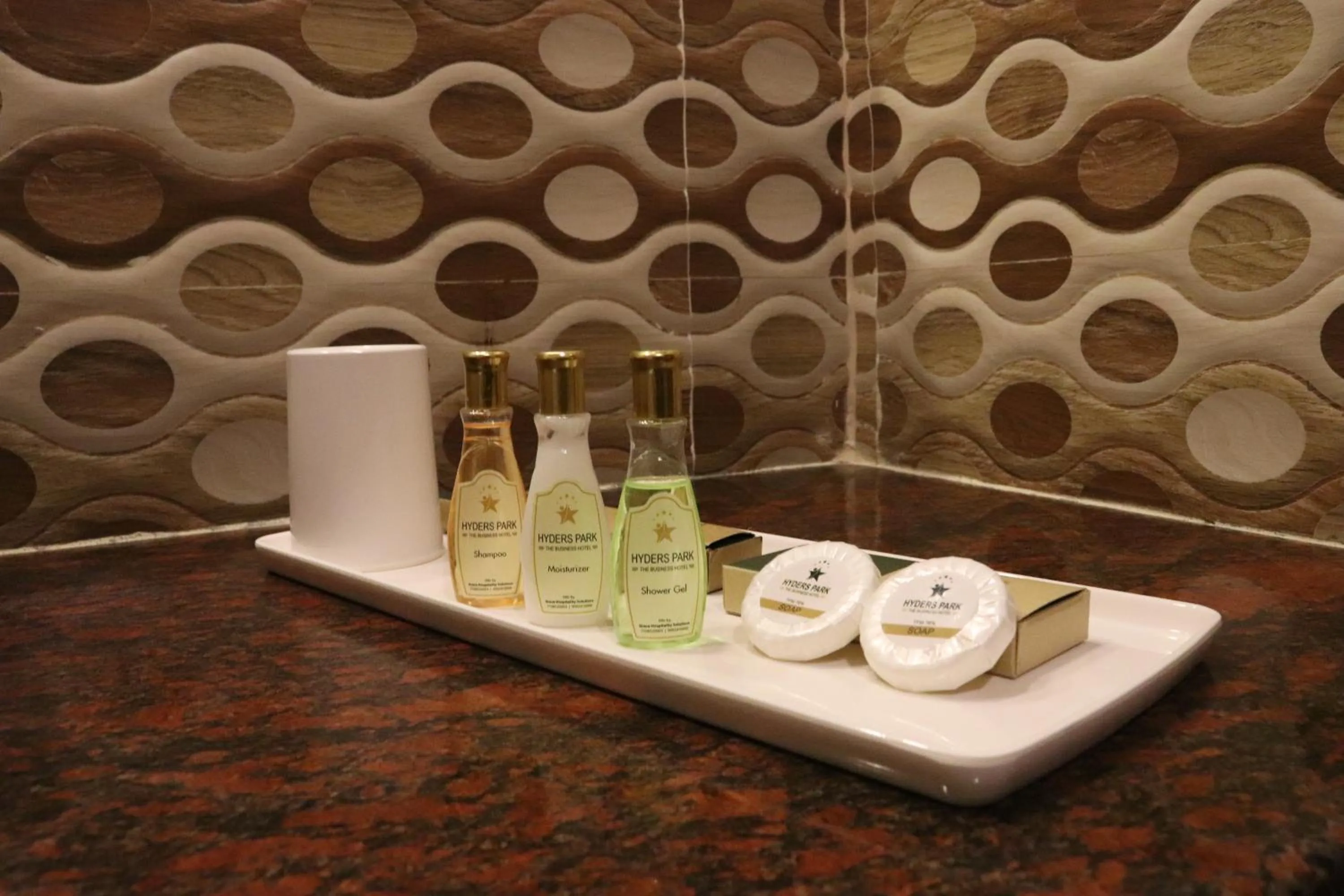 Bathroom in Hyders Park The Business Hotel