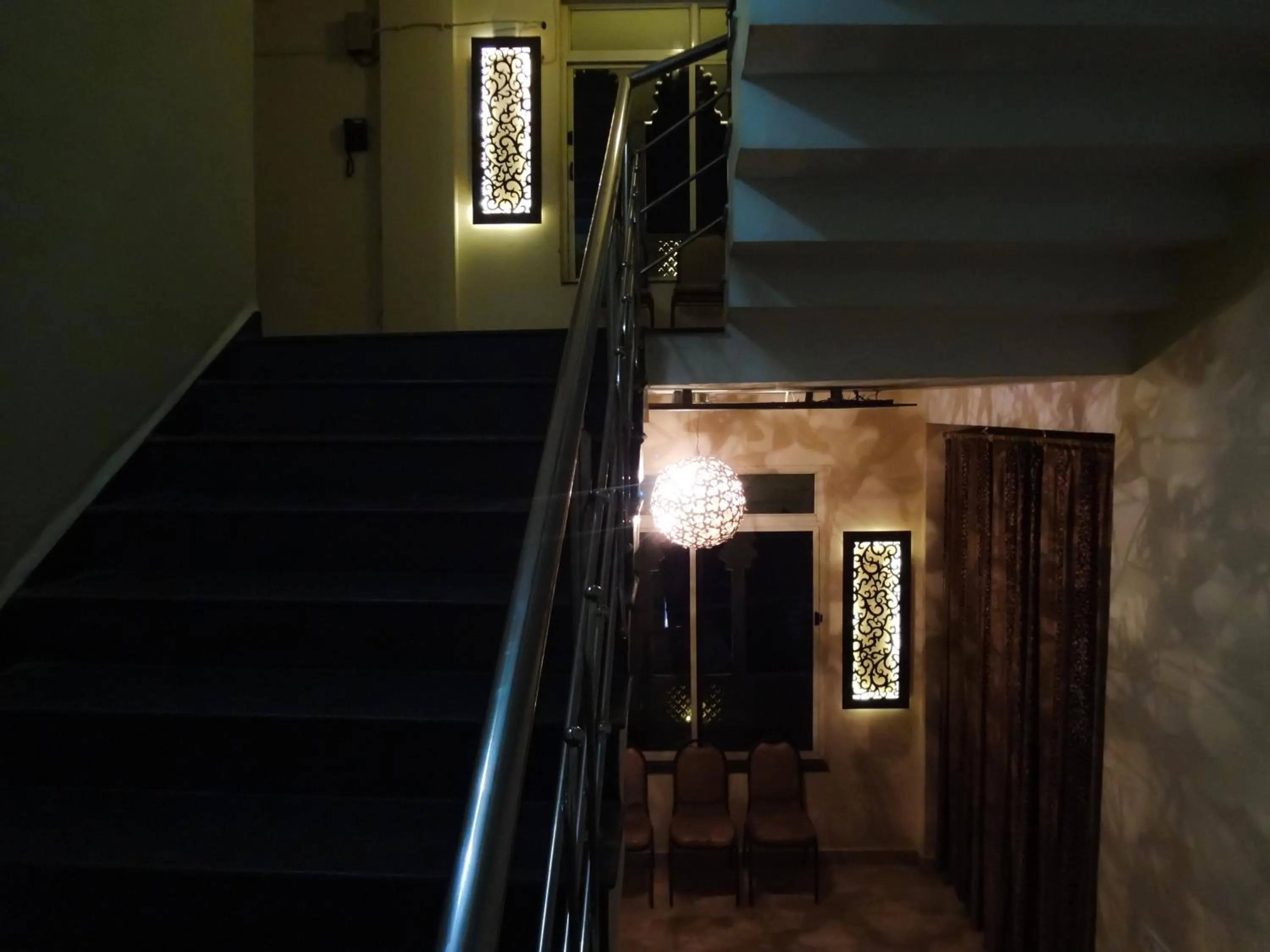 Area and facilities in Hotel Parvati Palace Sehore