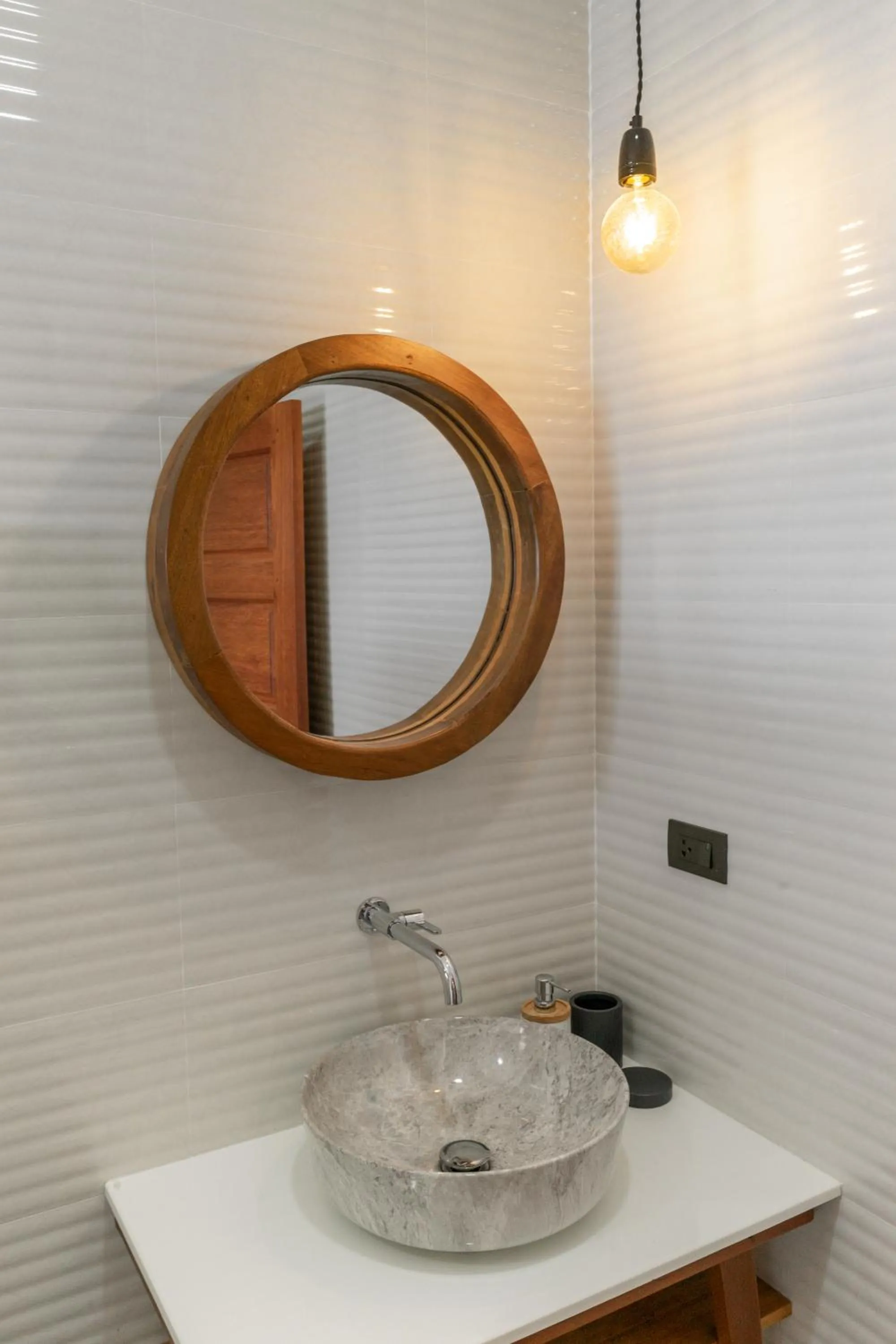 Bathroom in Baan Talay Resort & Yoga