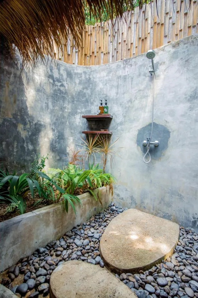 Shower in Baan Talay Resort & Yoga