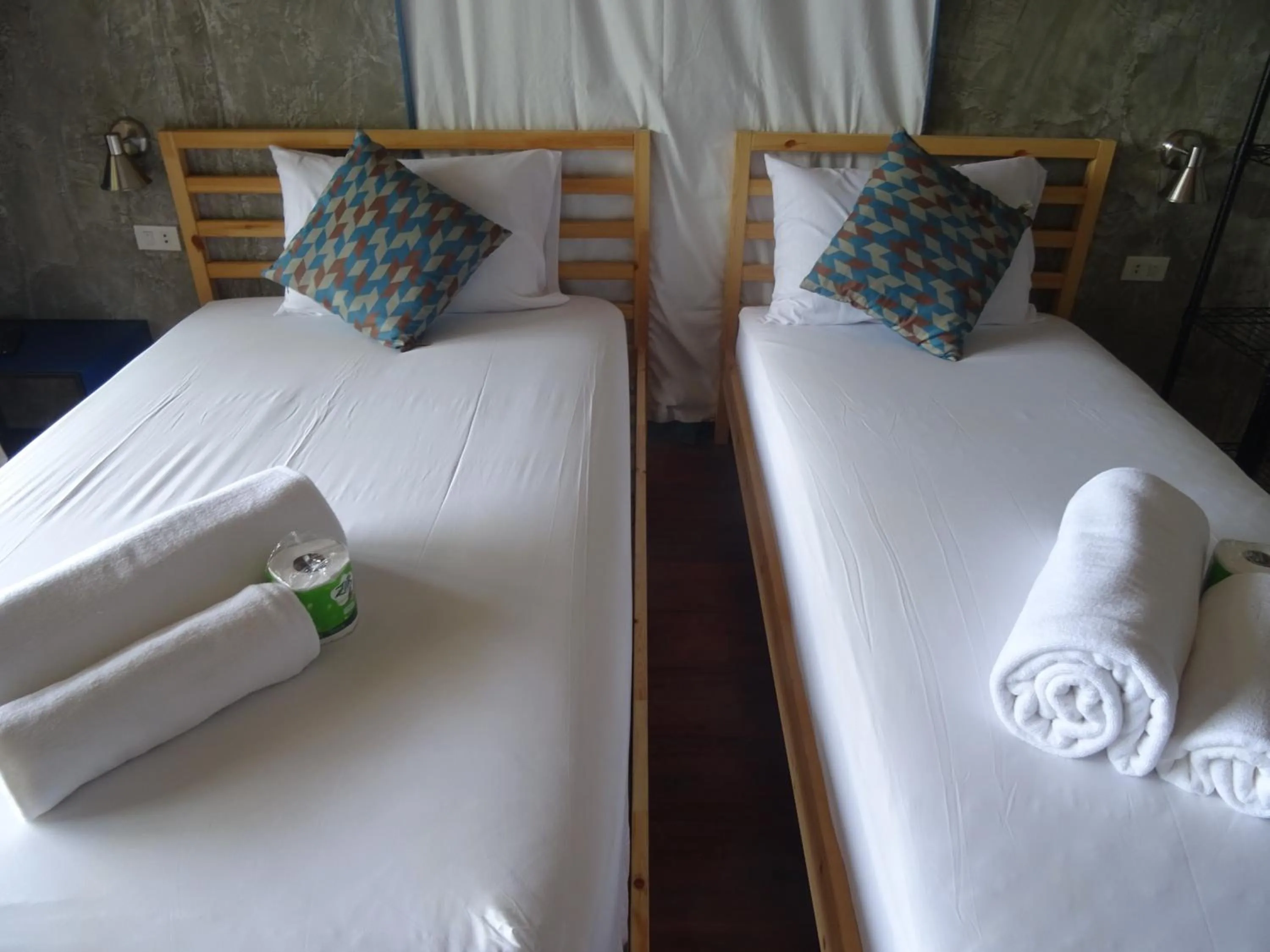 Bedroom in New Heaven Dive School and Resort