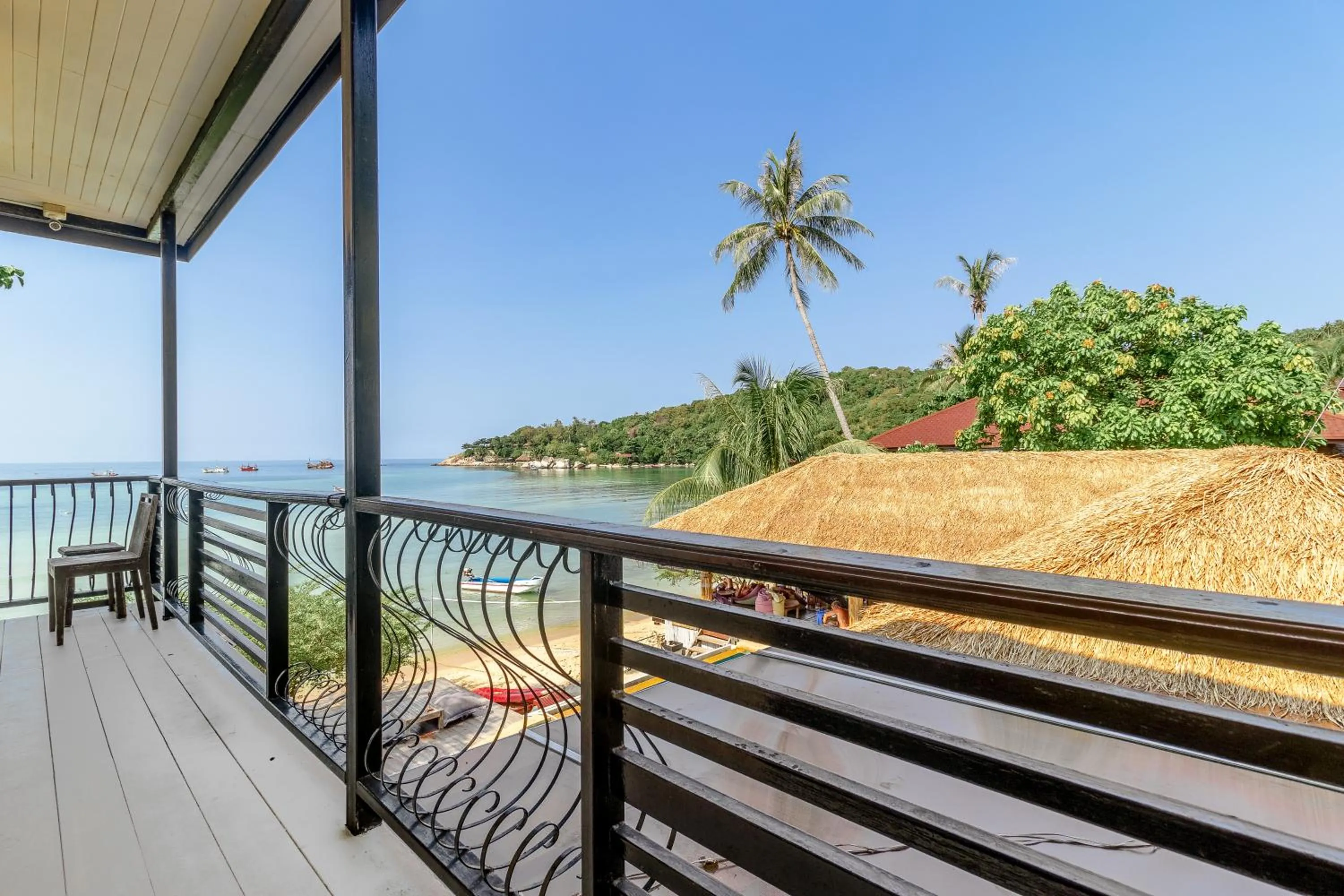 New Heaven Dive School and Resort