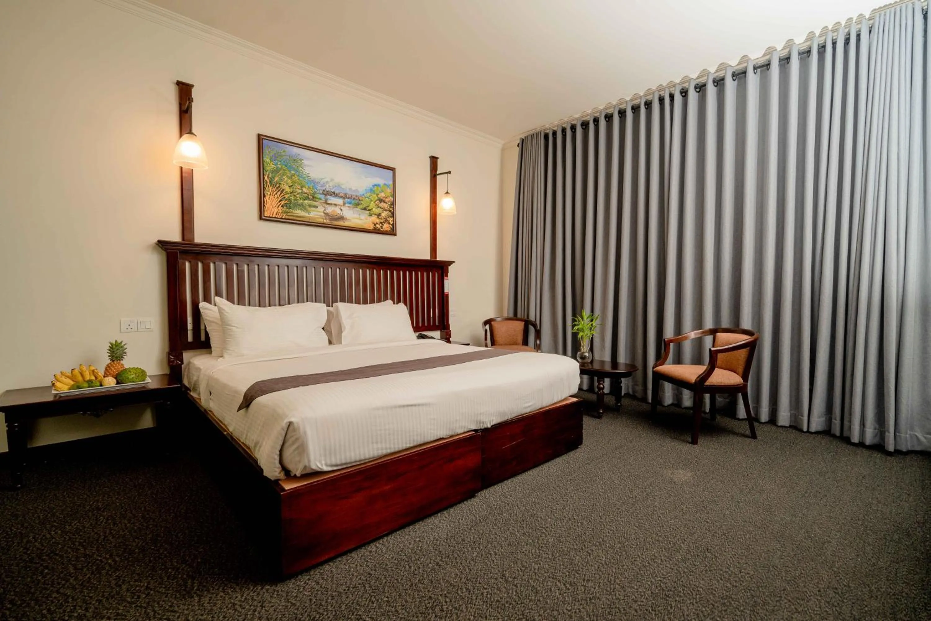 View (from property/room), Bed in Hotel Nippon Colombo