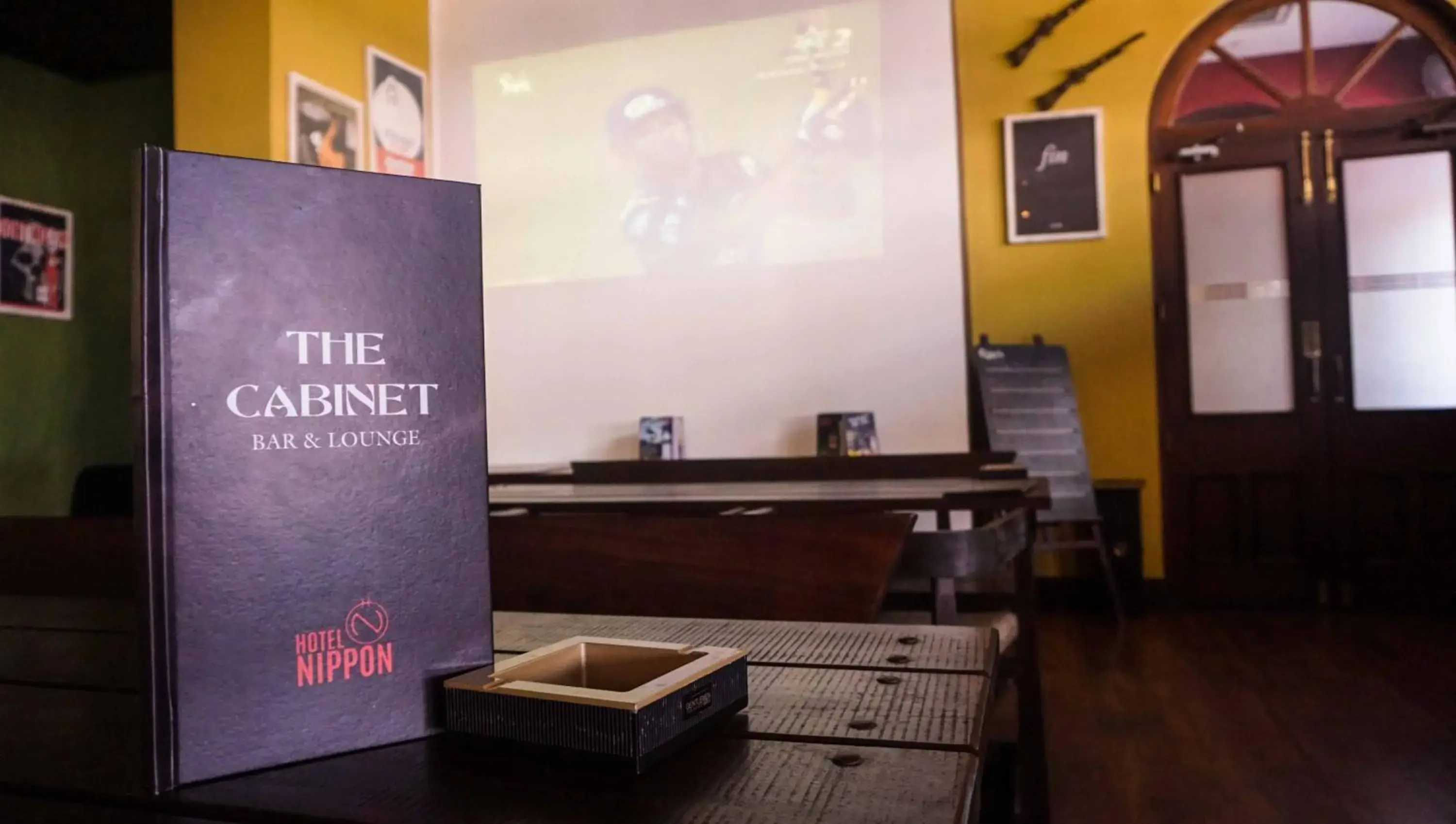 Lounge or bar in Hotel Nippon Colombo Lounge or bar in Hotel Nippon Colombo