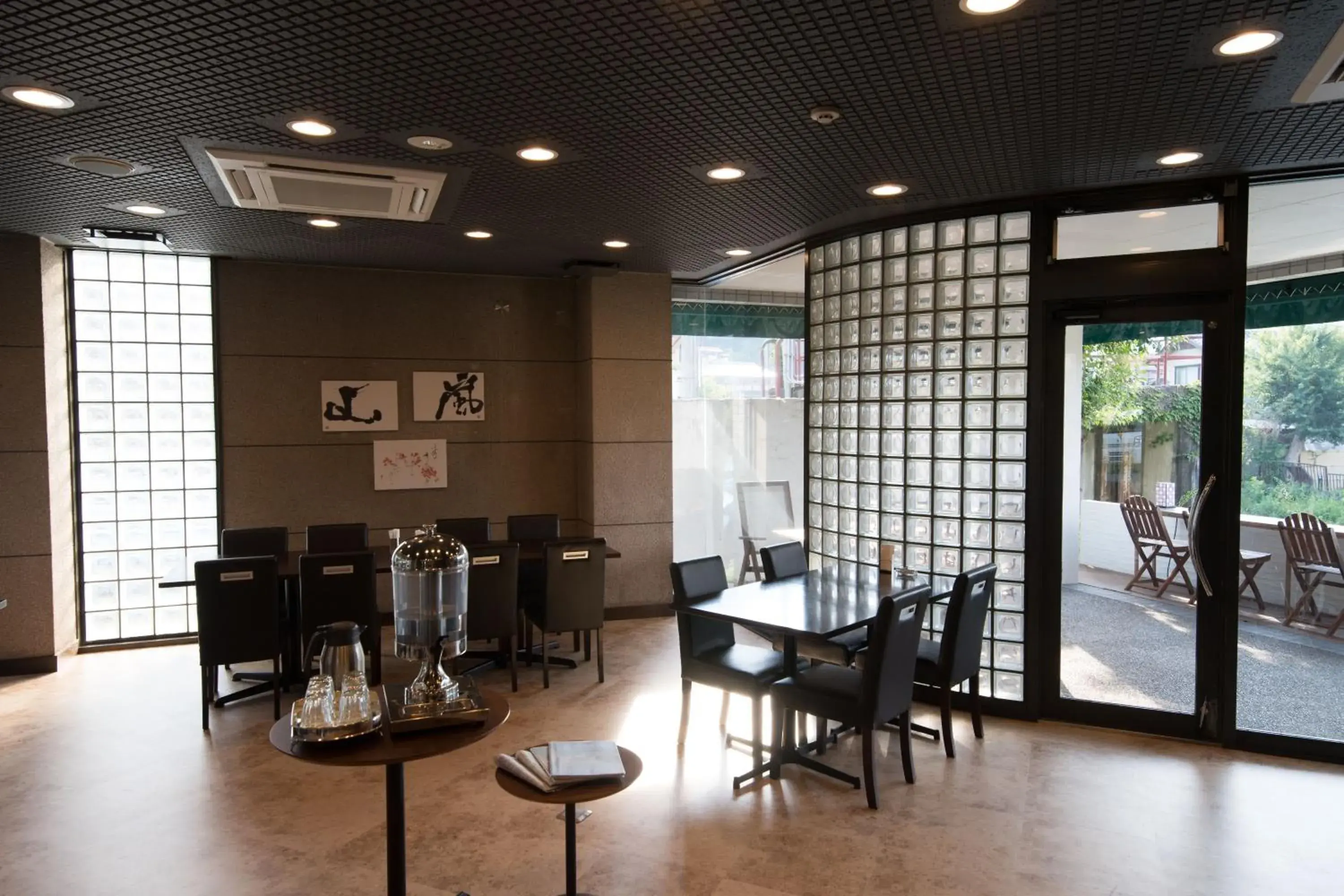 Restaurant/places to eat in Hotel Arashiyama Restaurant/places to eat in Hotel Arashiyama