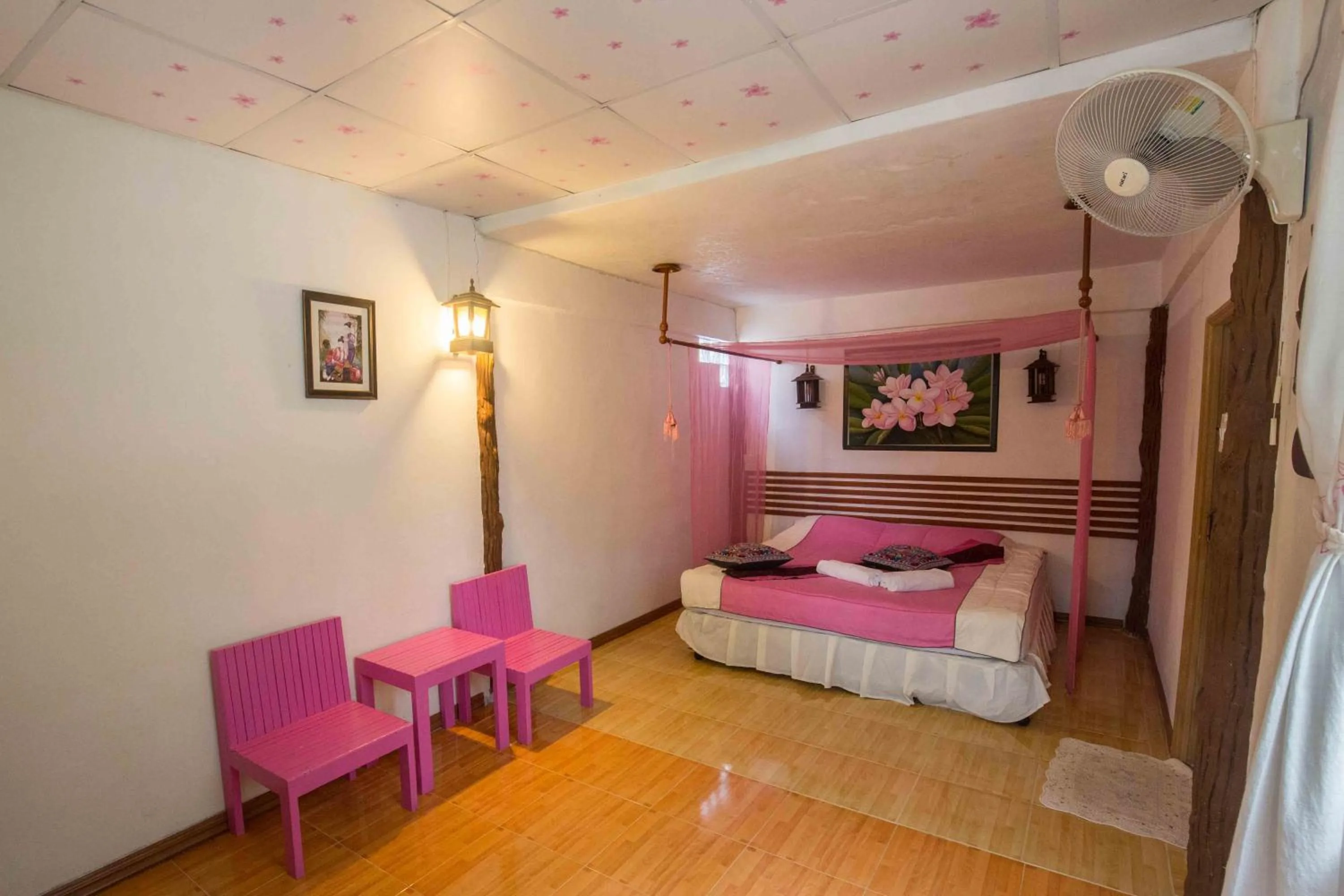 Bed in Tanihill Resort