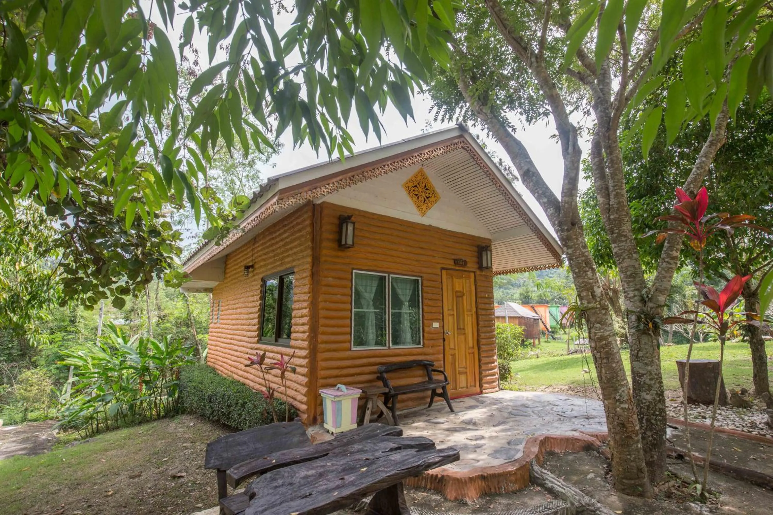 Facade/entrance in Tanihill Resort