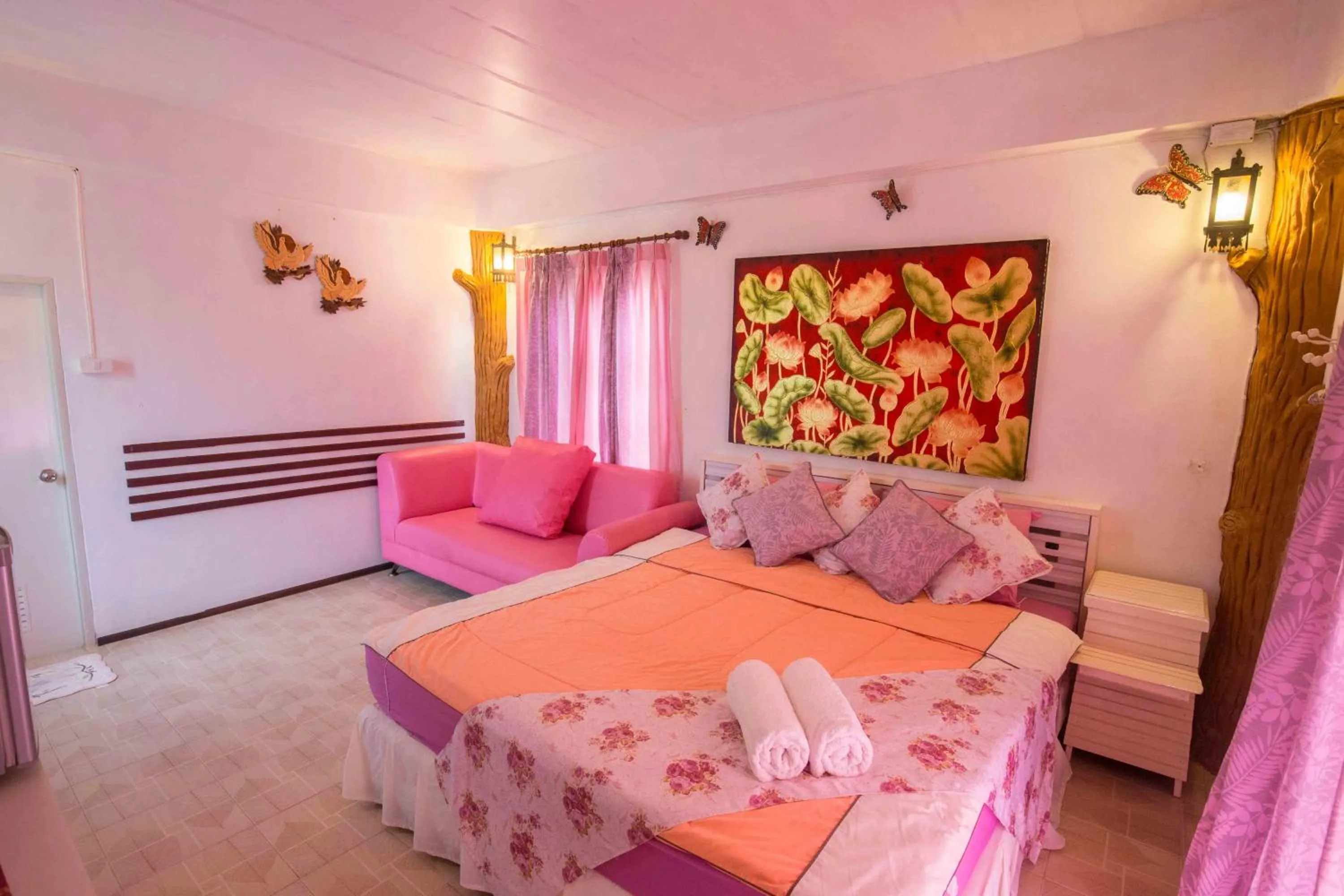 Bed in Tanihill Resort