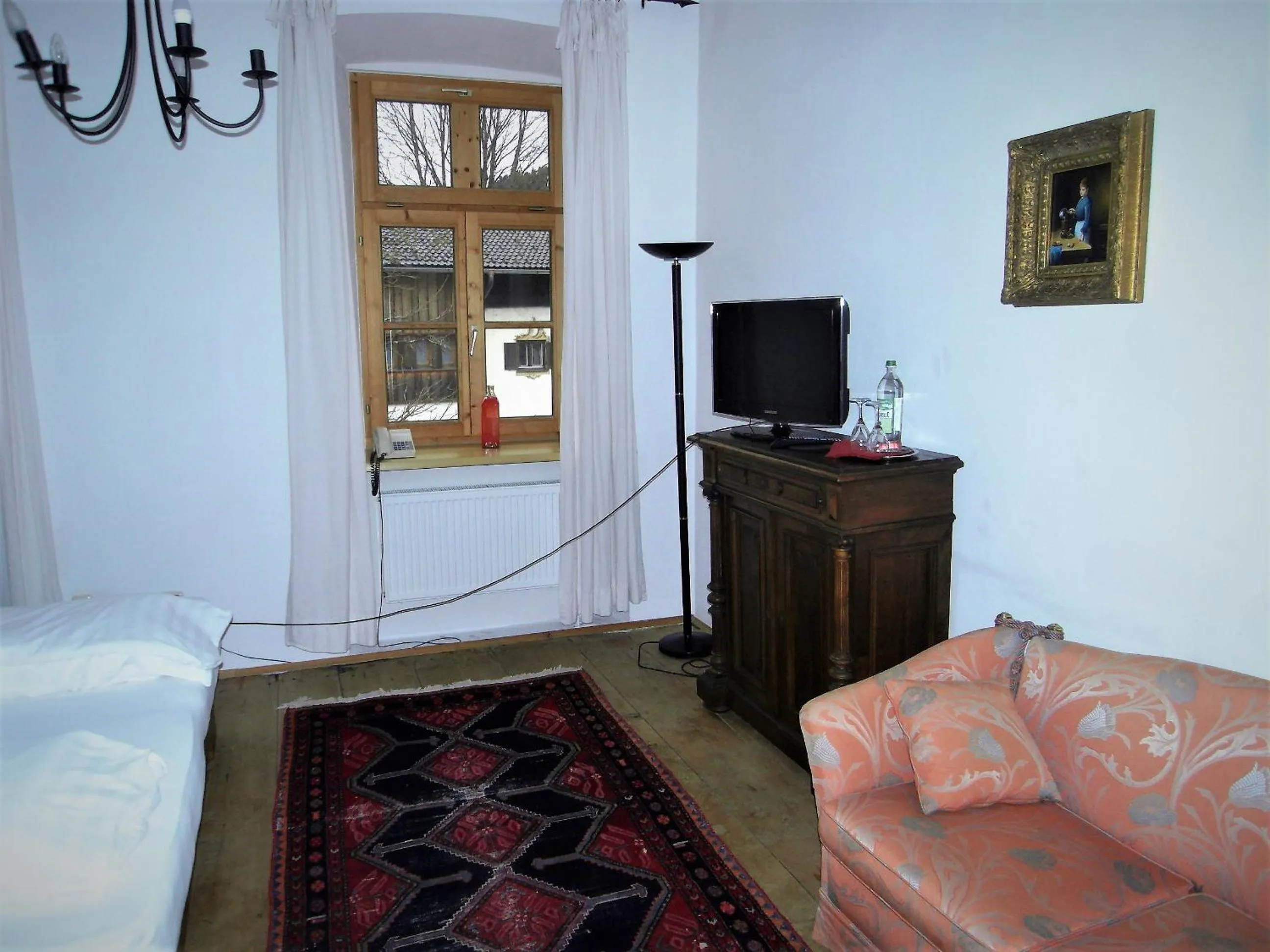 Photo of the whole room in Posthotel Sachrang