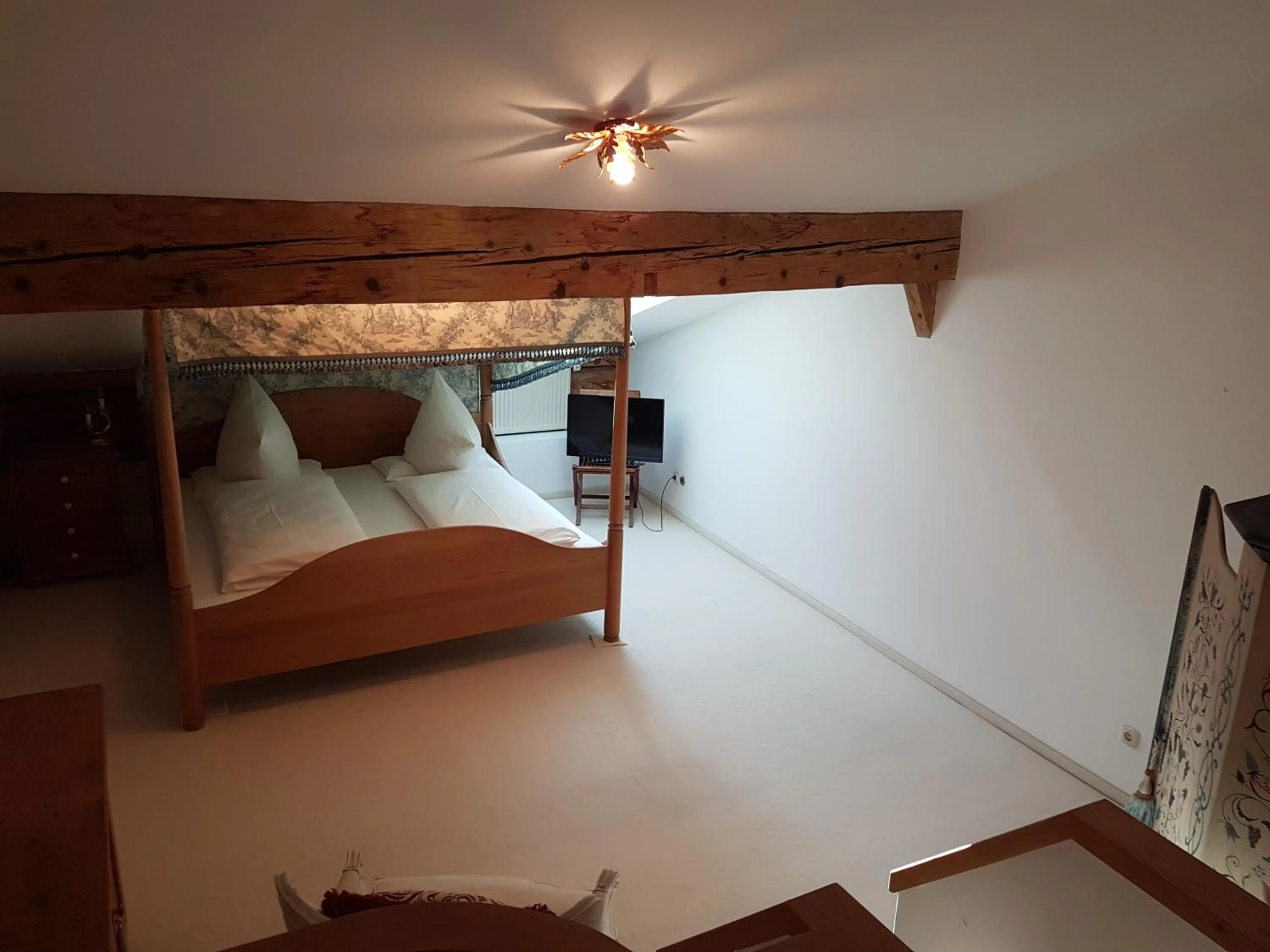 Photo of the whole room, Bed in Posthotel Sachrang