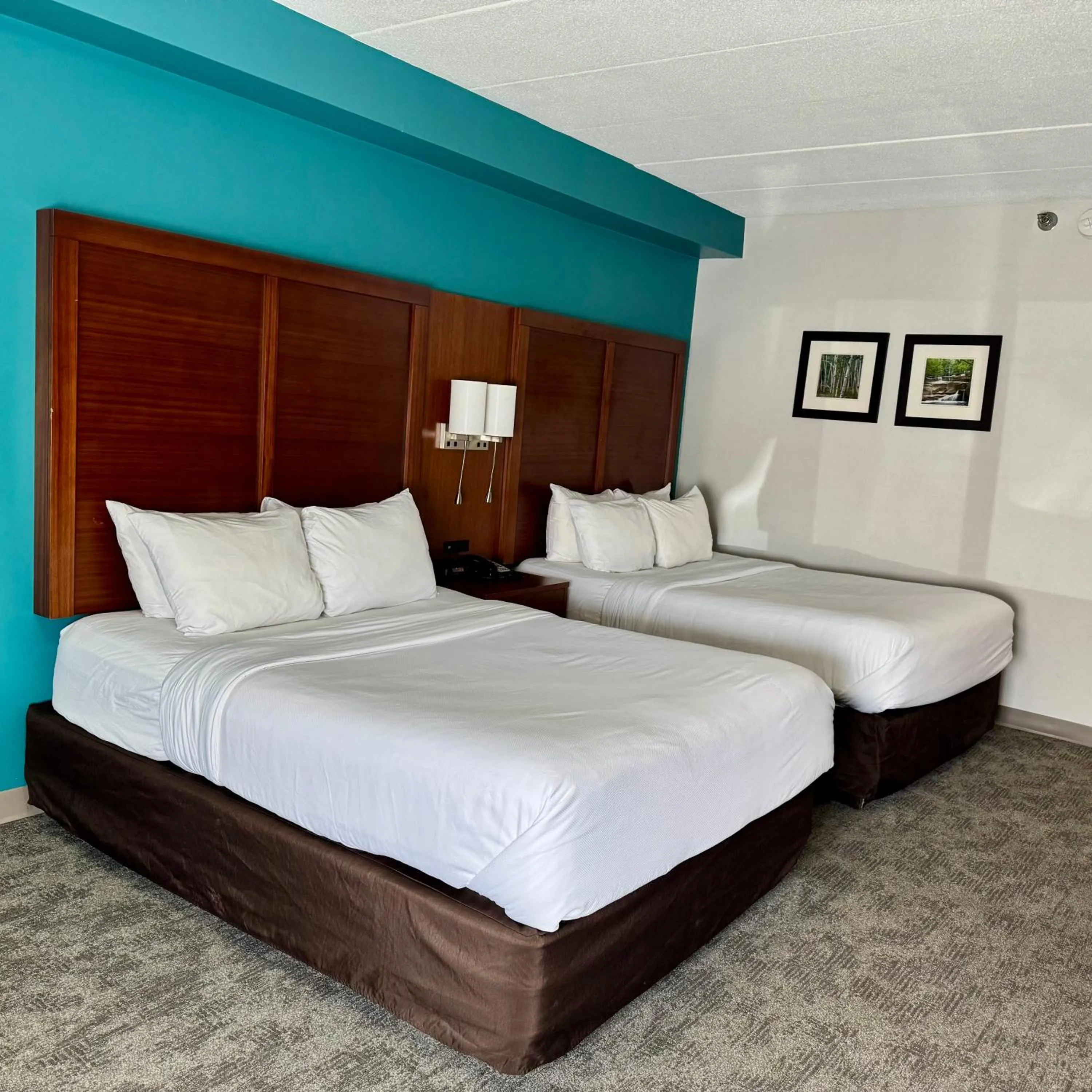 Bedroom, Bed in Comfort Inn Manchester Airport