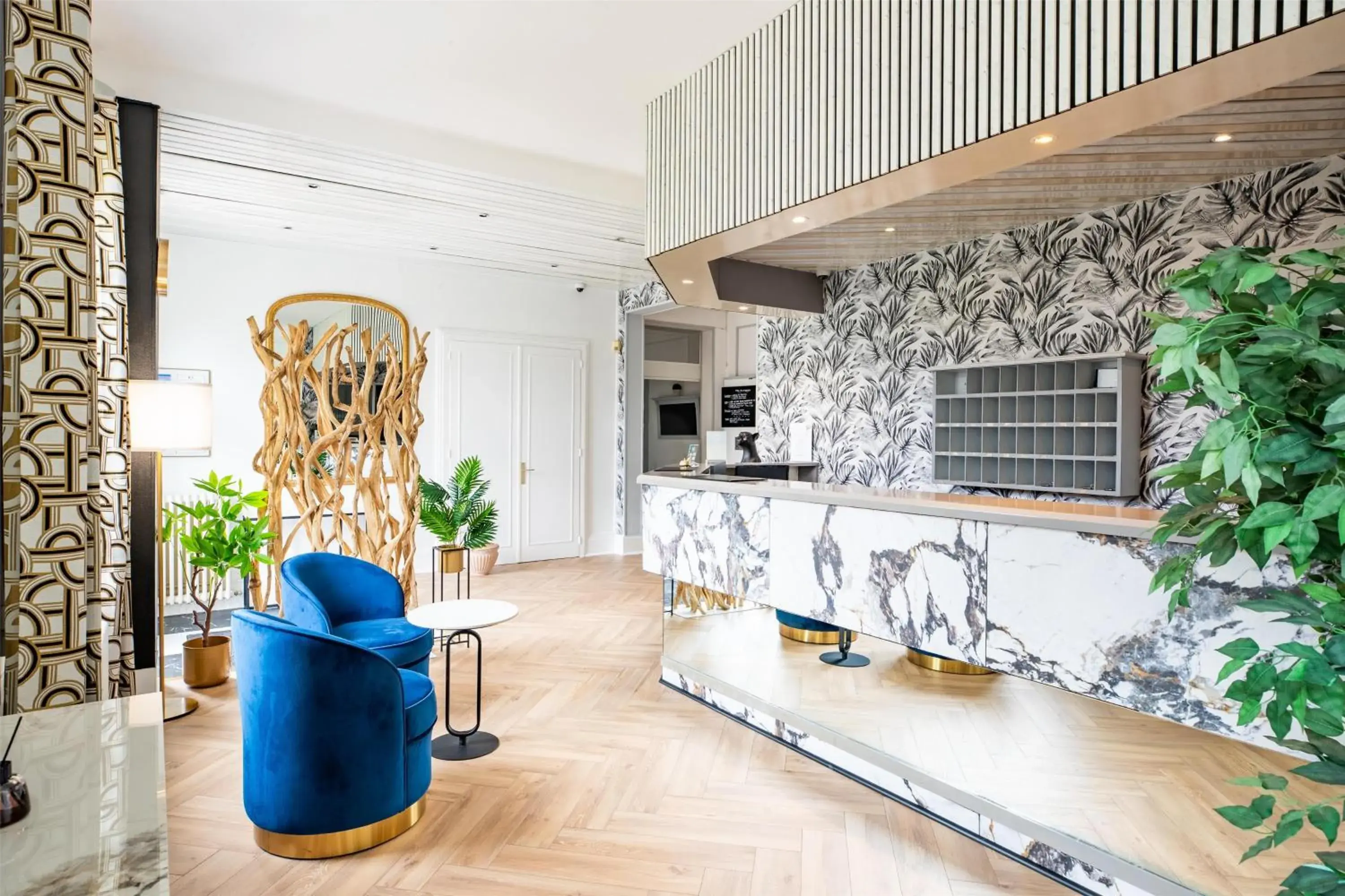 Lobby or reception in Sure Hotel by Best Western Port Jérome - Le Havre Lobby or reception in Sure Hotel by Best Western Port Jérome - Le Havre