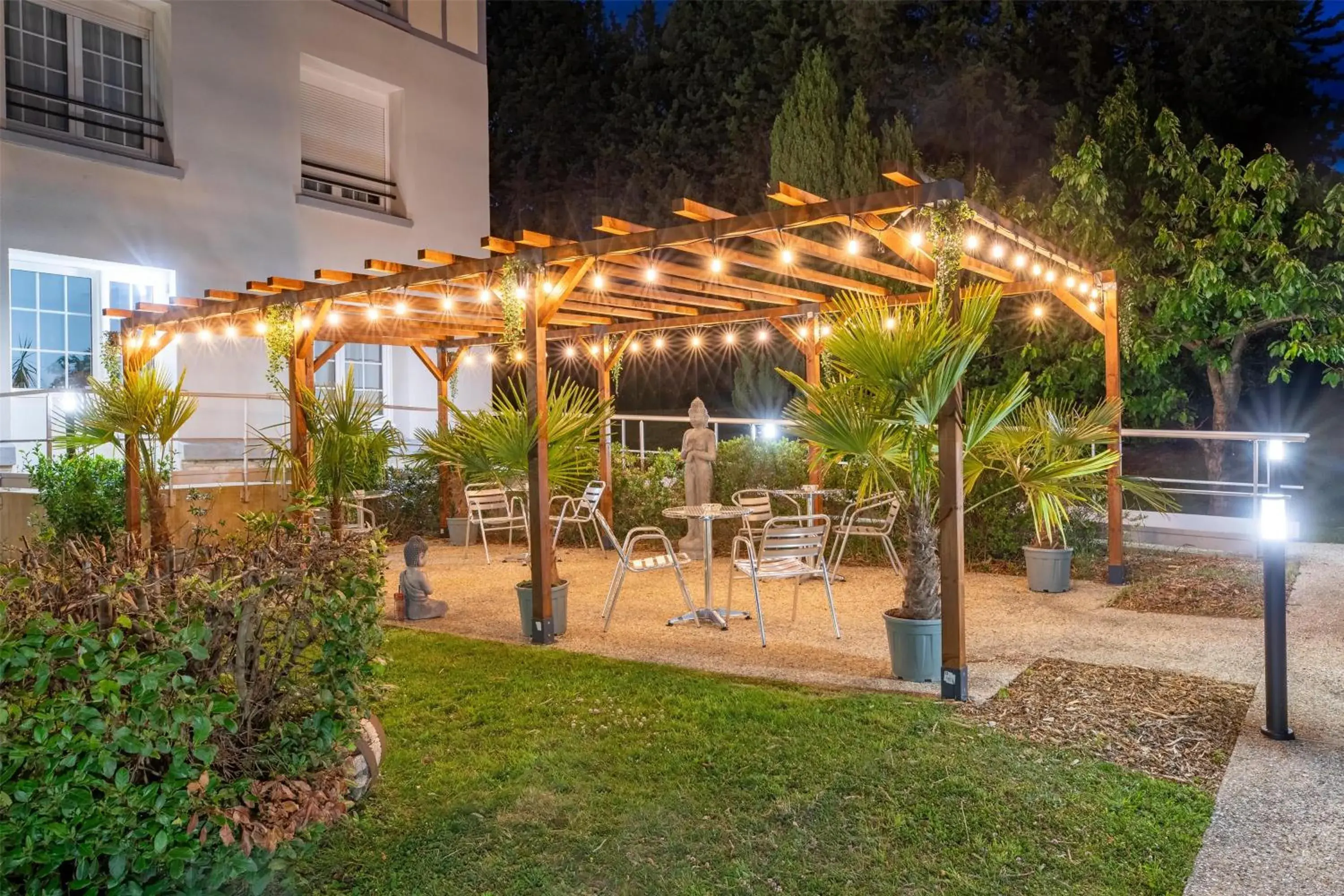 Property building in Sure Hotel by Best Western Port Jérome - Le Havre Property building in Sure Hotel by Best Western Port Jérome - Le Havre