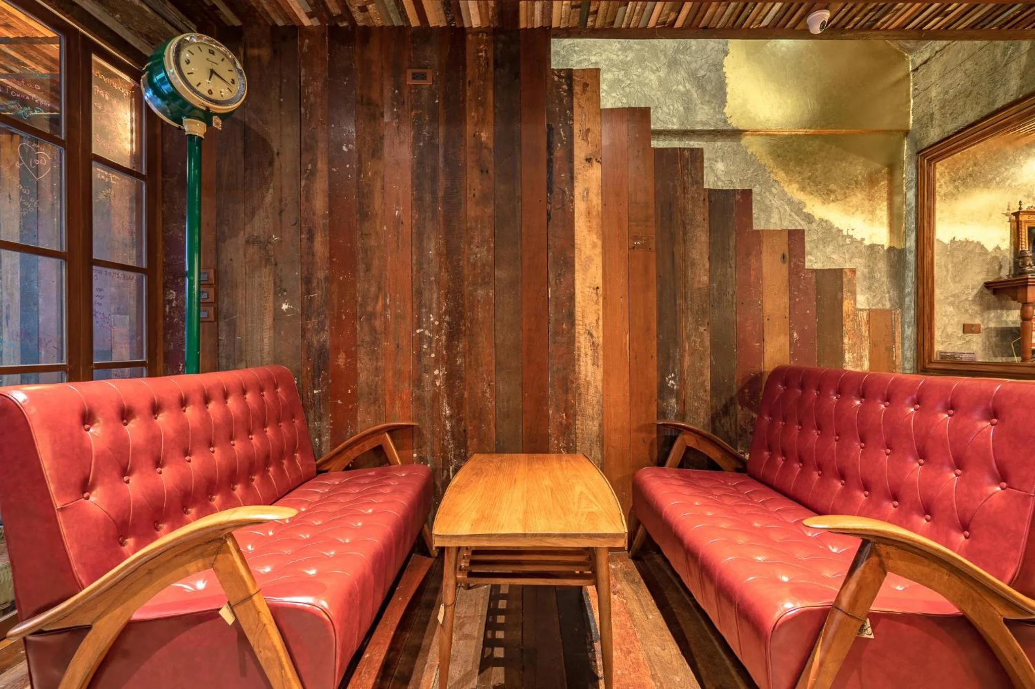 Living room in Siam Plug In Hostel