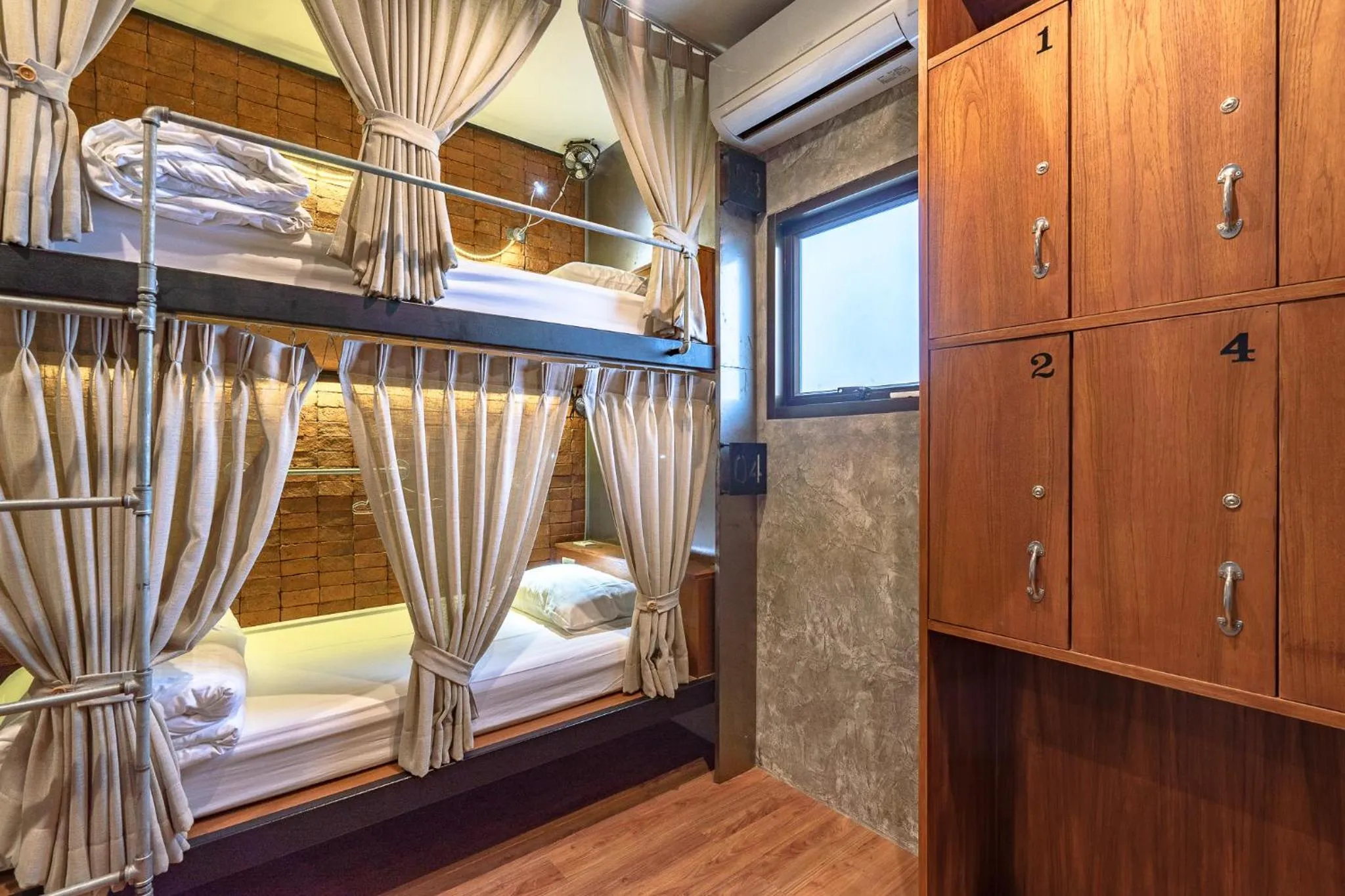 Bed in Siam Plug In Hostel