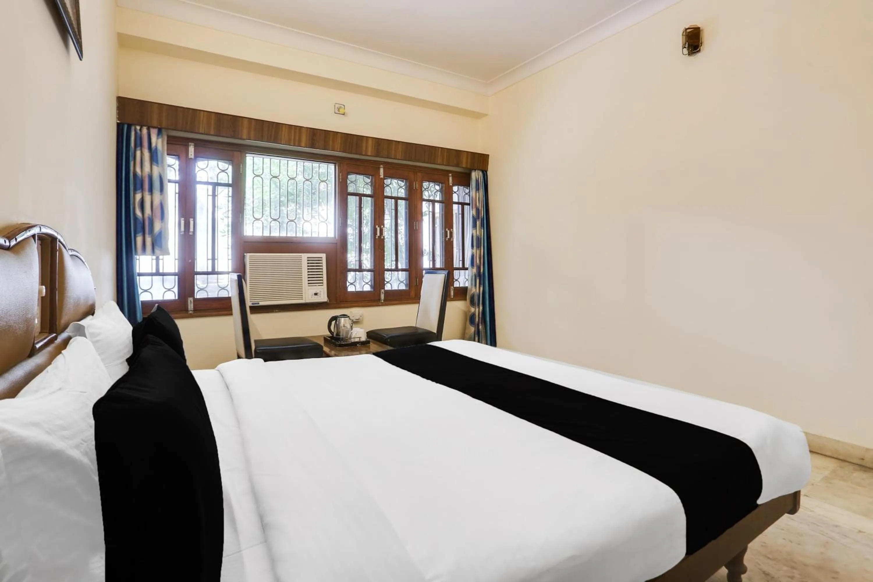 Bedroom, Bed in Super Townhouse Pichola Formerly Vinayak