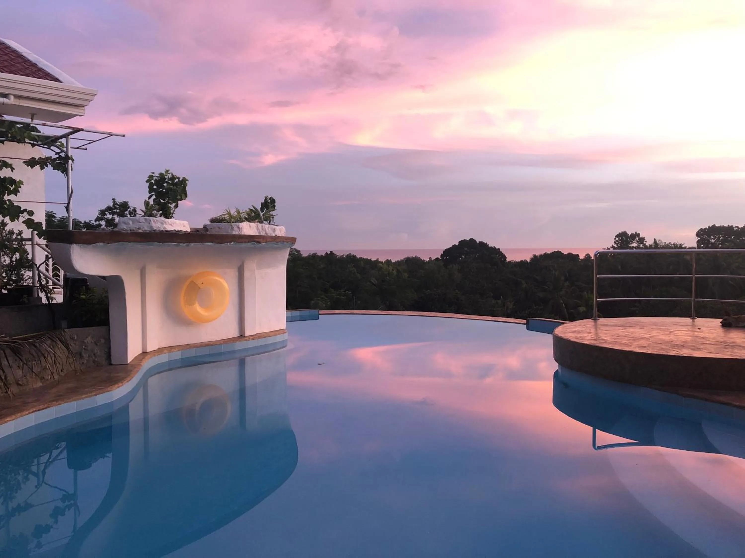 Swimming pool in Vidas Mountain Stay-Bohol