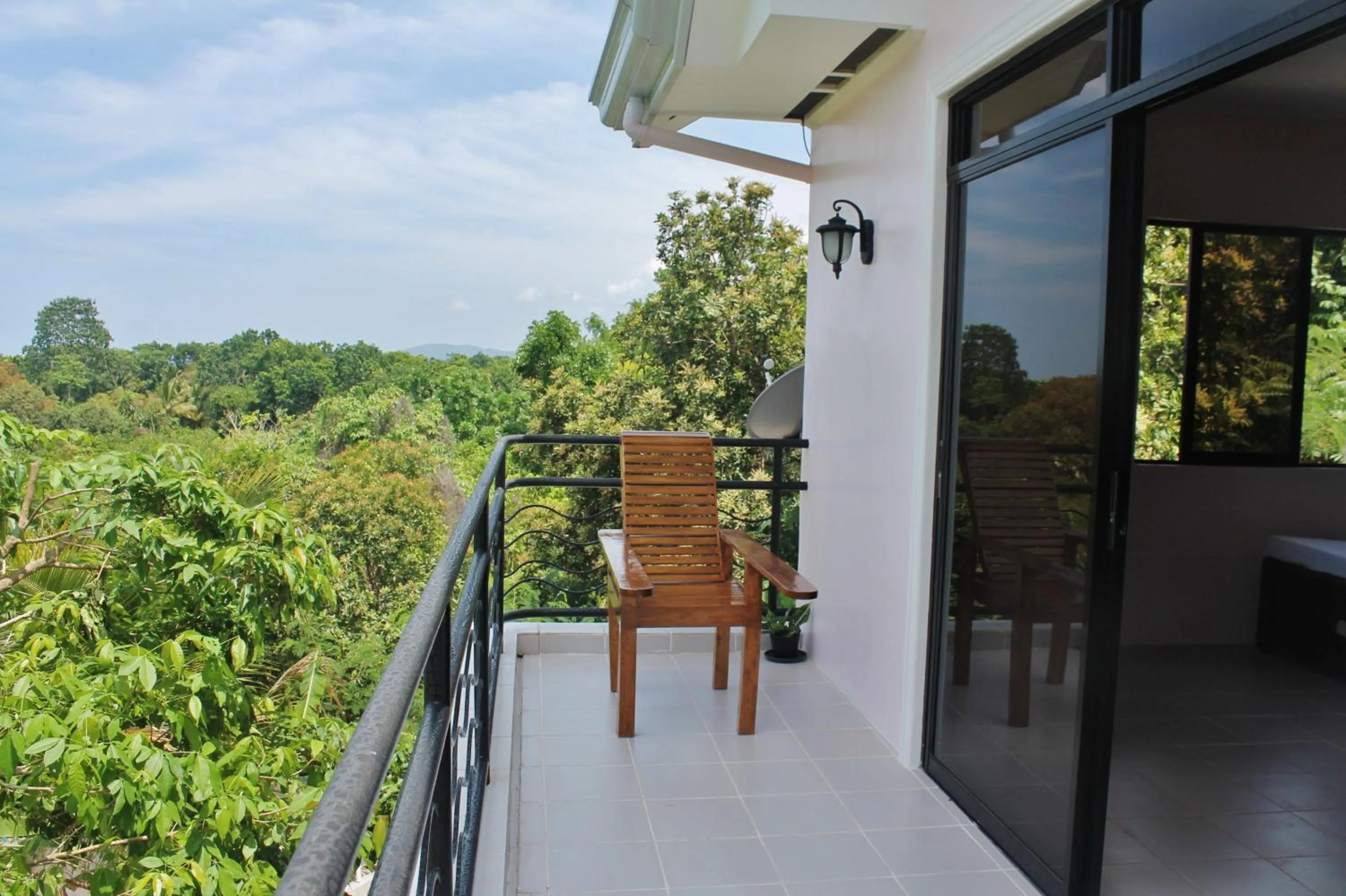 Garden in Vidas Mountain Stay-Bohol