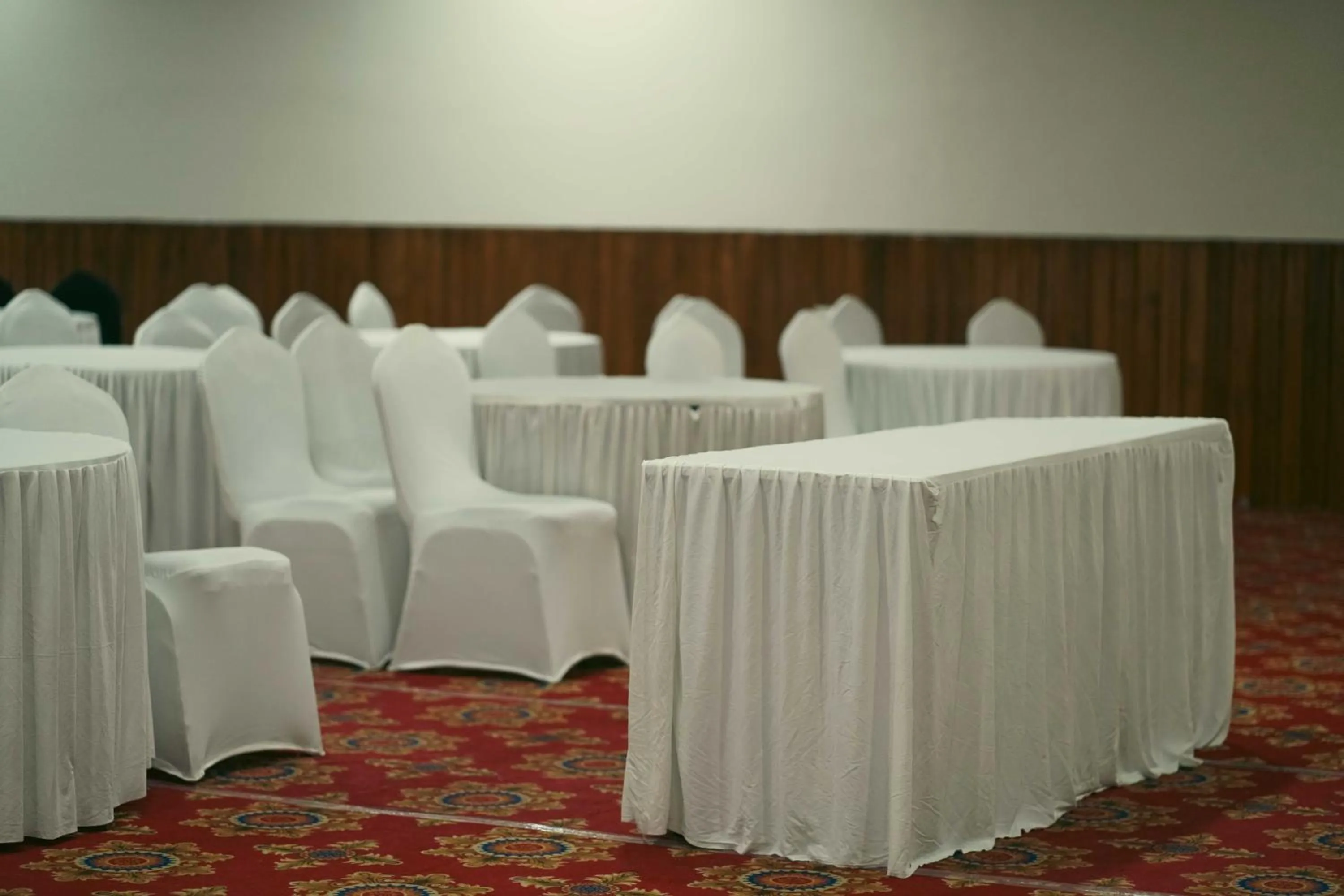 Seating area in Abhyaran Resort & Spa Ranthambore