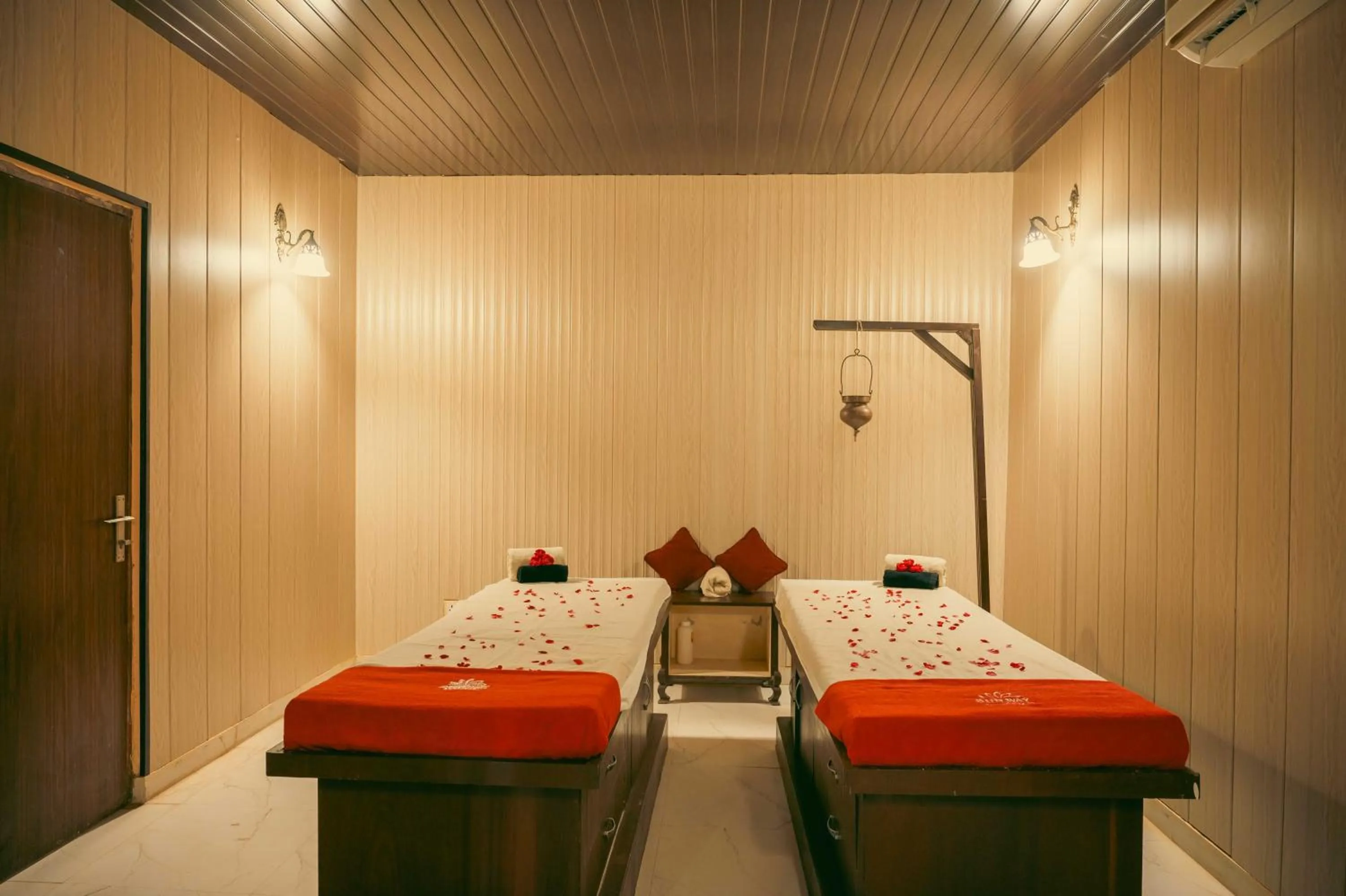 Spa and wellness centre/facilities, Bed in Abhyaran Resort & Spa Ranthambore
