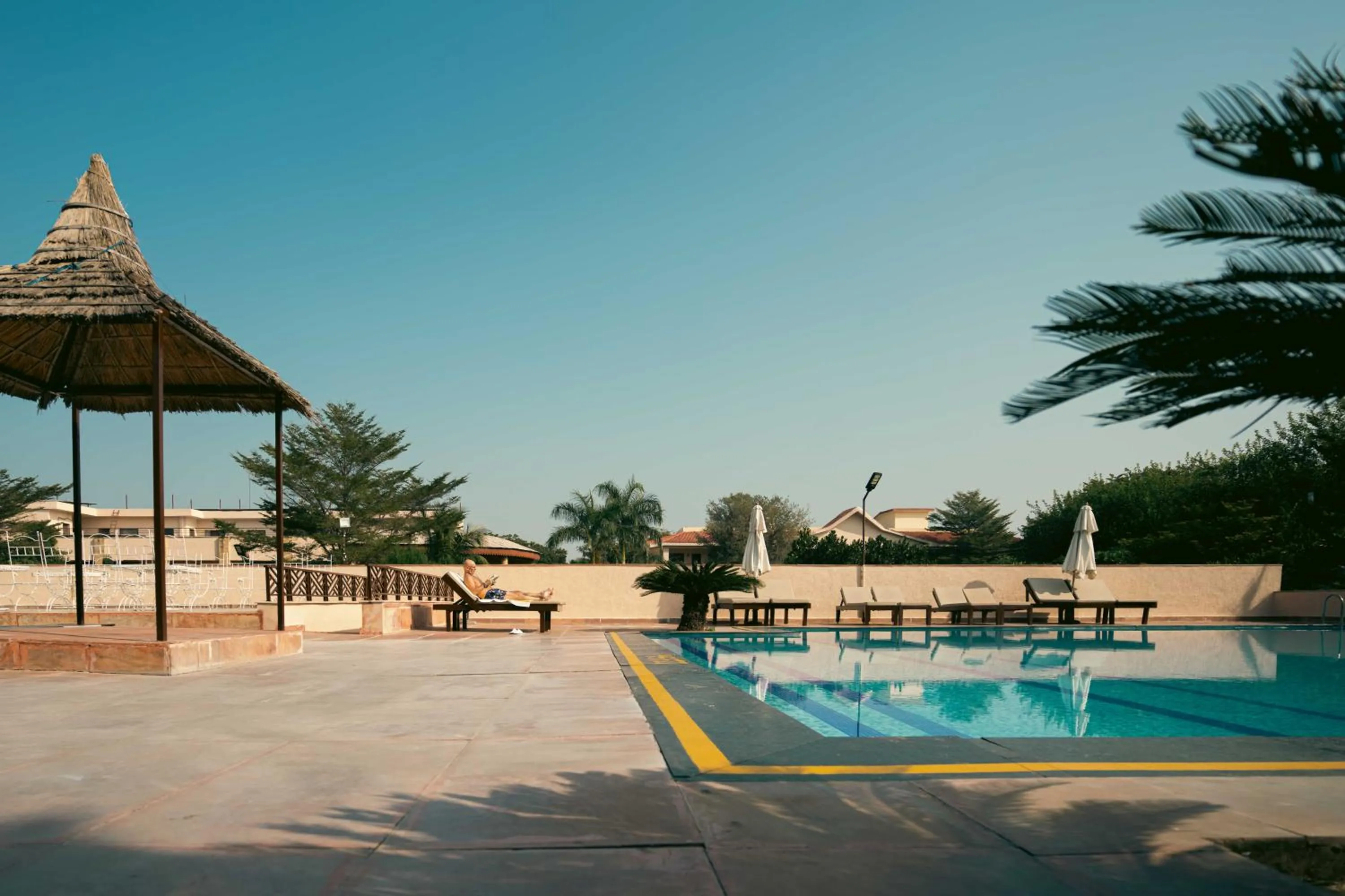 Swimming pool in Abhyaran Resort & Spa Ranthambore