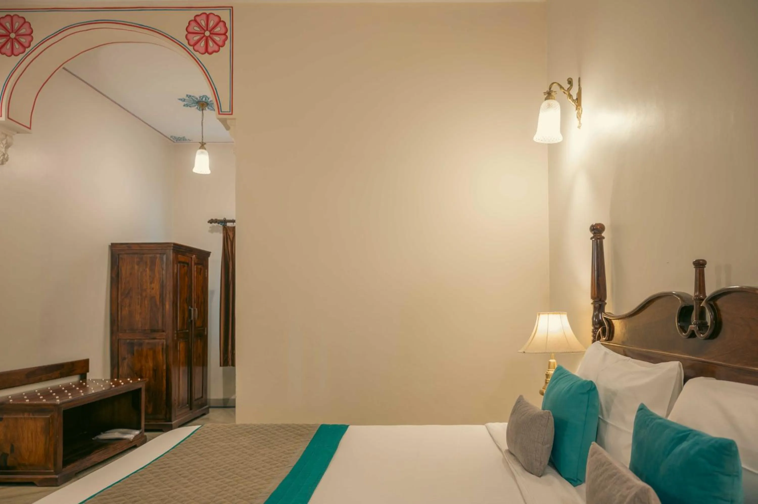 Area and facilities, Bed in Abhyaran Resort & Spa Ranthambore