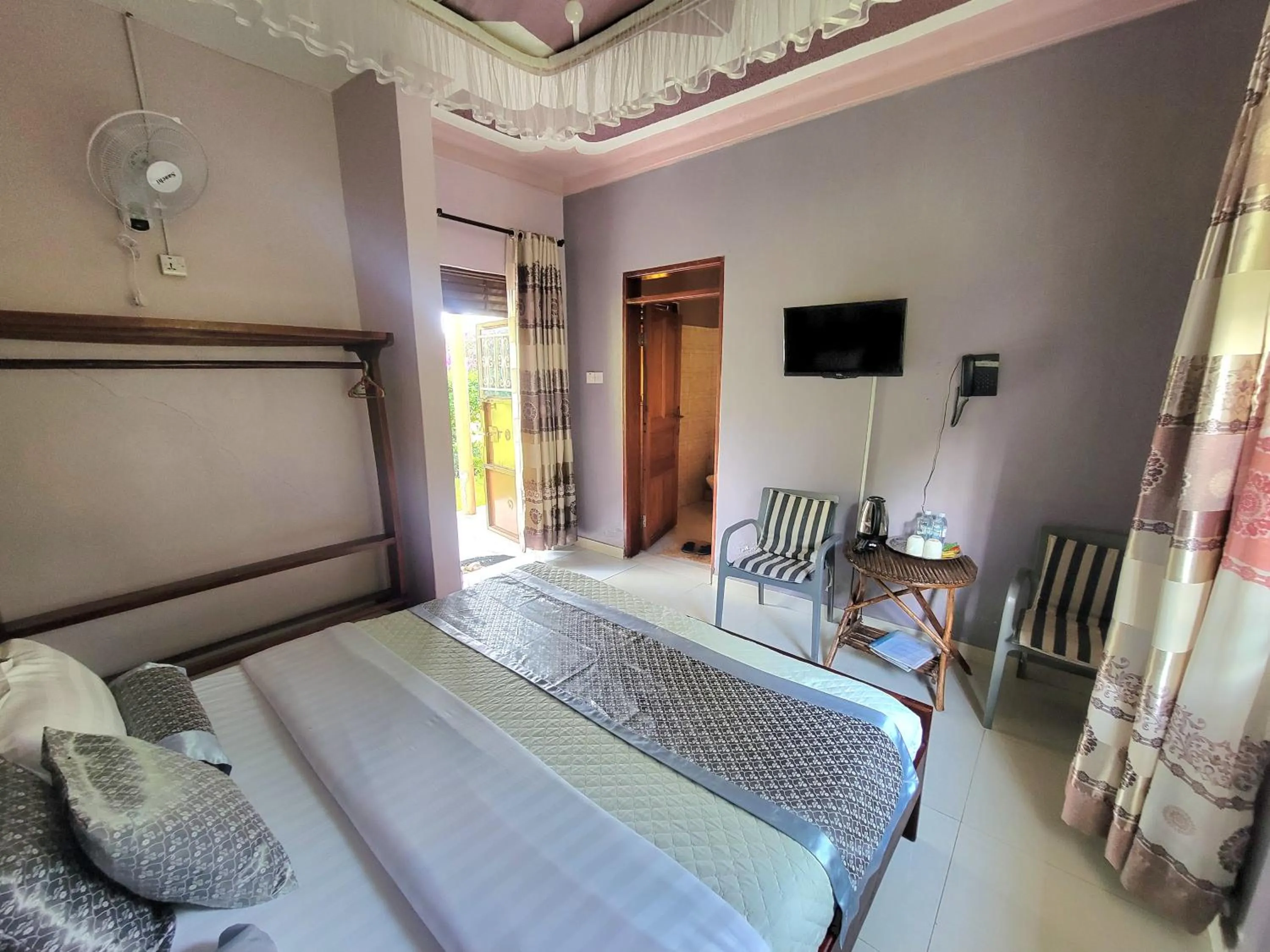 Bed in Philo Leisure Gardens