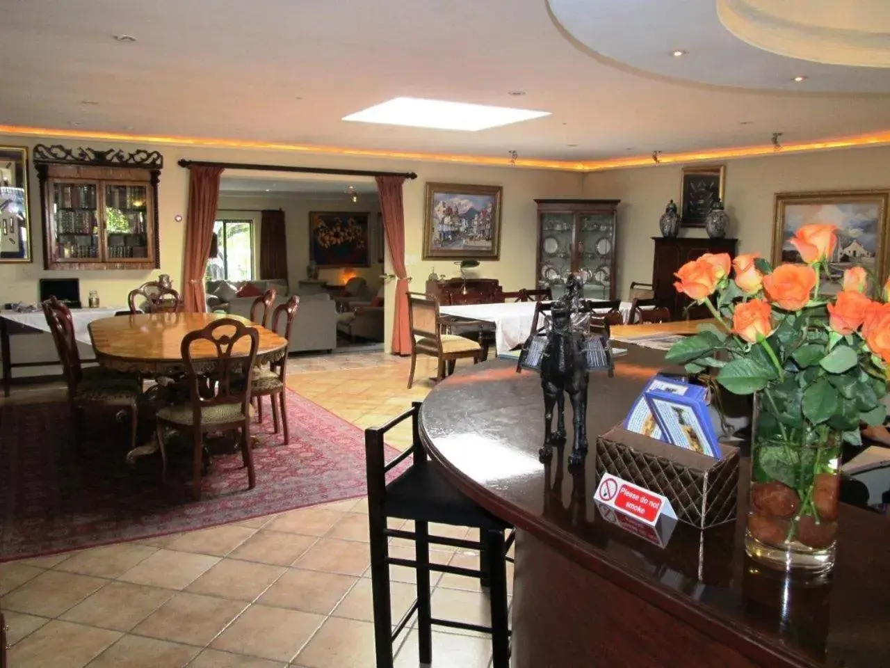 Lobby or reception in Elizabeth Manor Guest House Lobby or reception in Elizabeth Manor Guest House