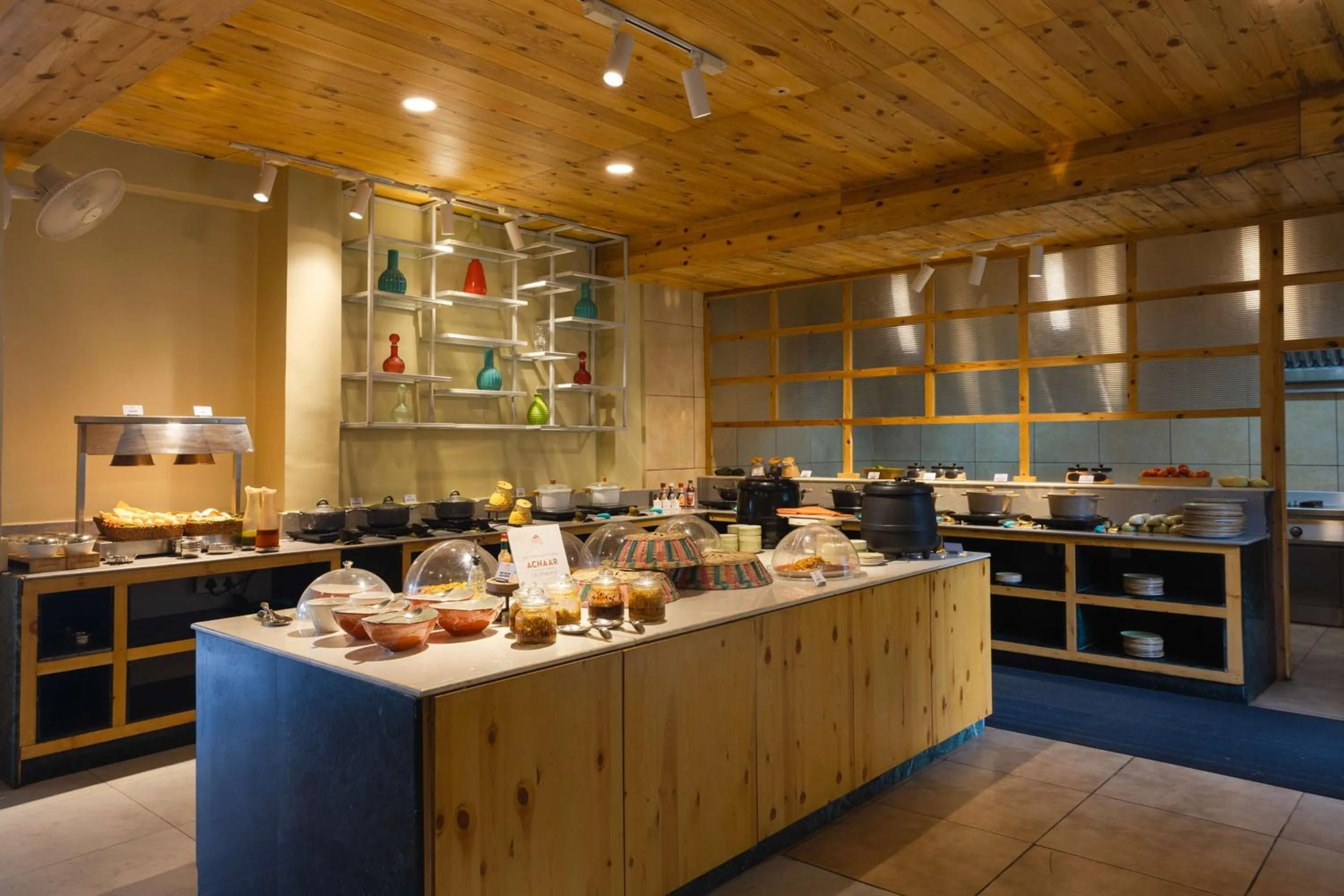 Restaurant/places to eat in Rakkh Resort, a member of Radisson Individuals Retreats