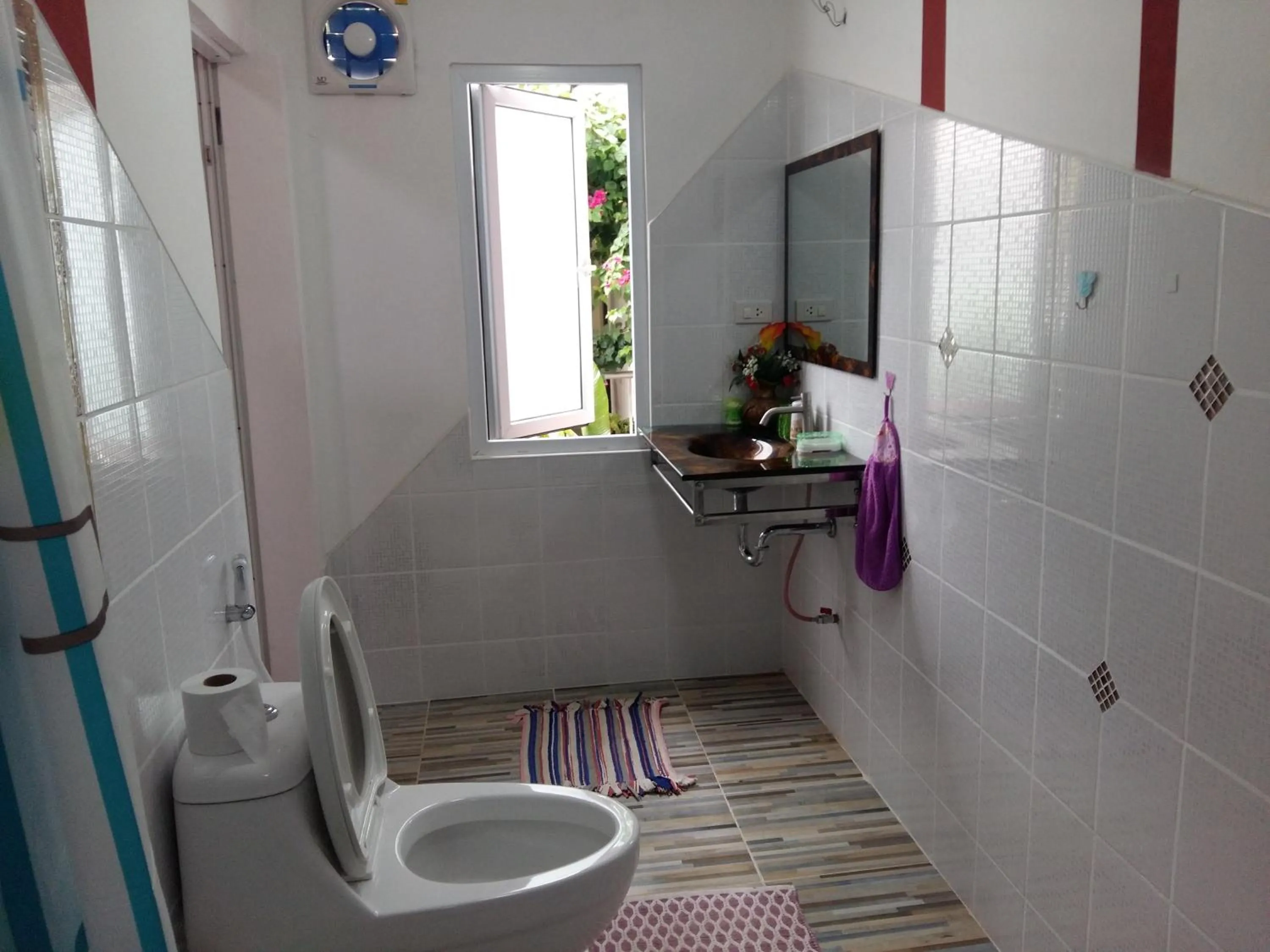 Bathroom in Rerawadi Resort