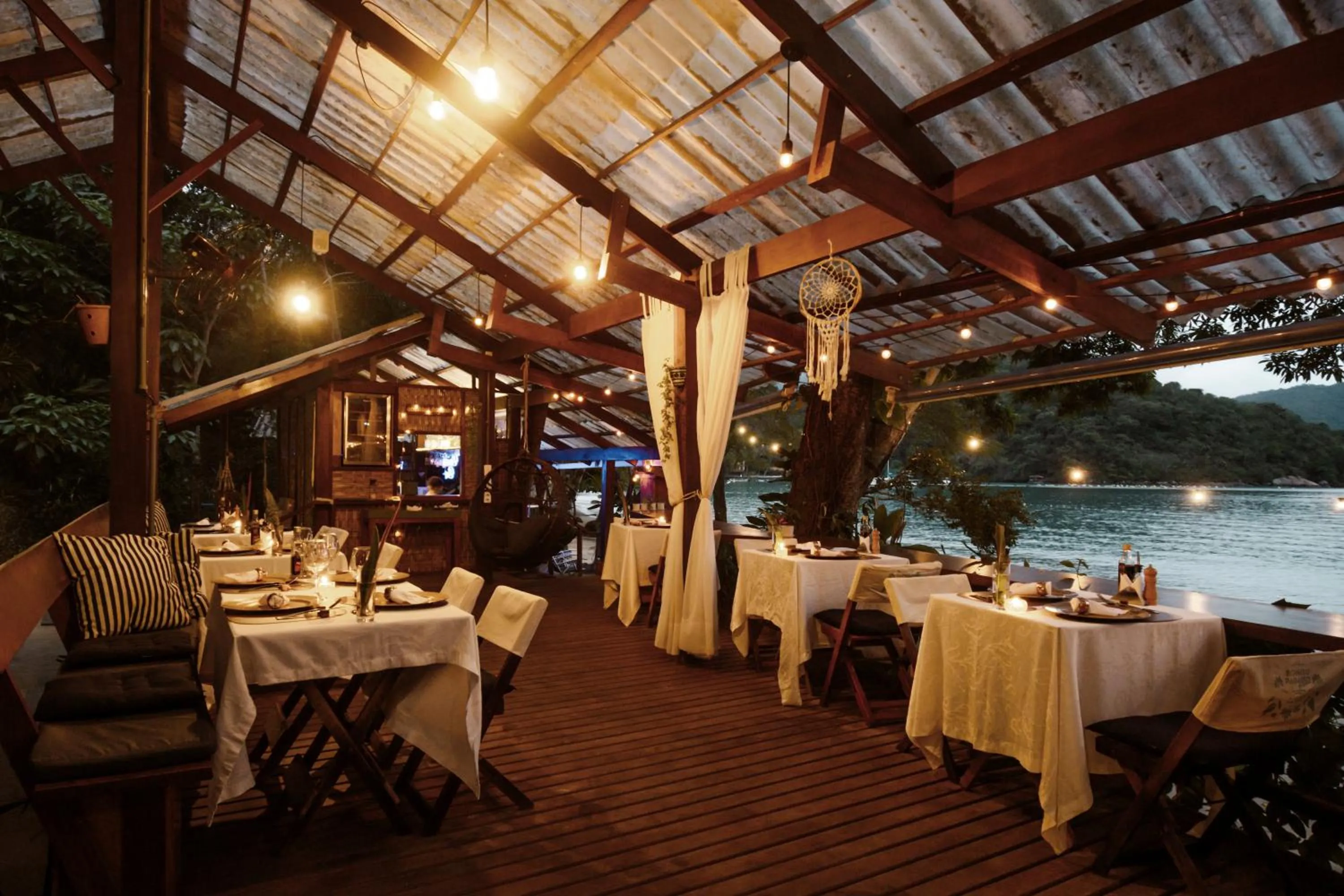 Restaurant/places to eat in Bonito Paraiso Ilha Grande