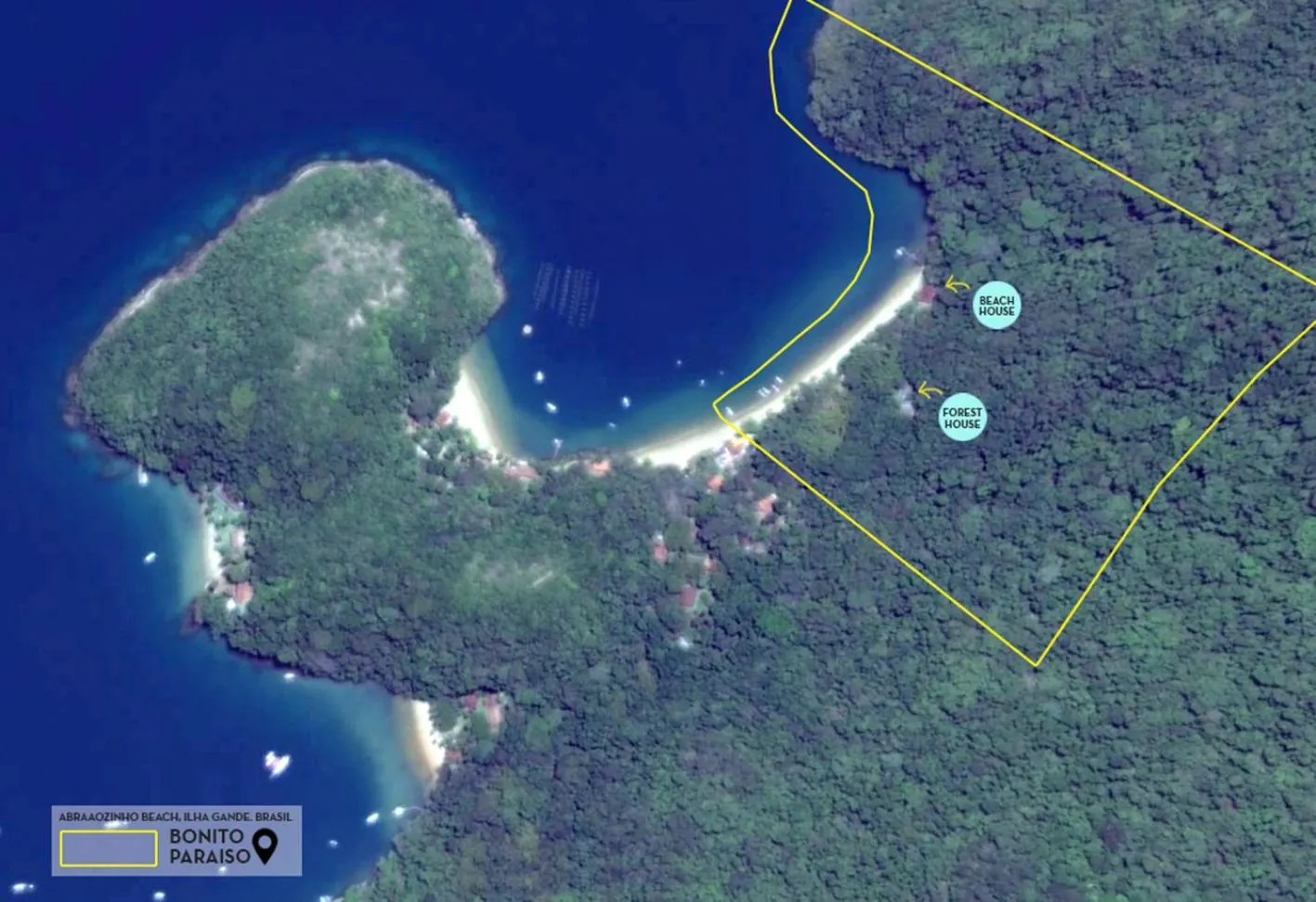 Bird's eye view in Bonito Paraiso Ilha Grande