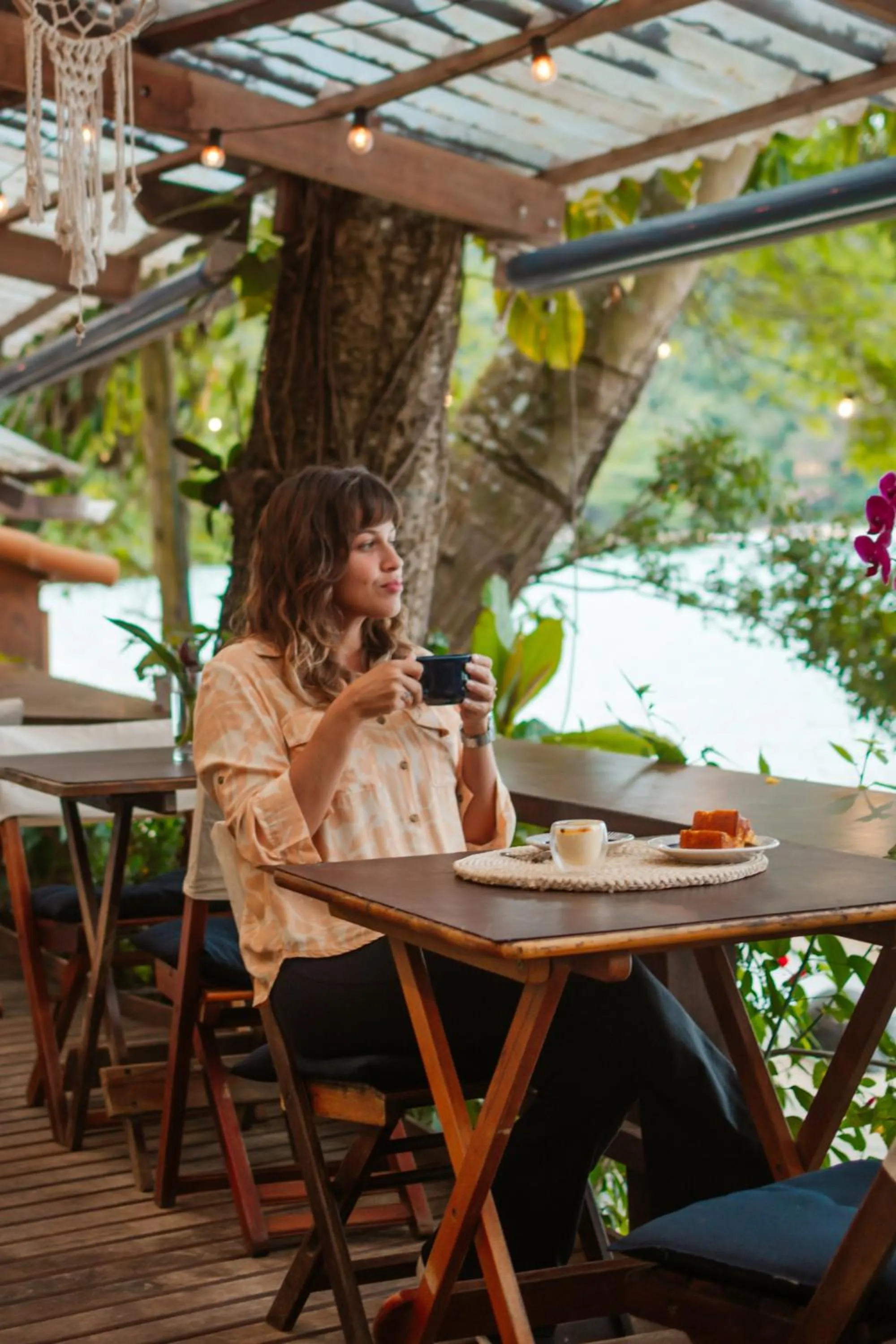 People in Bonito Paraiso Ilha Grande