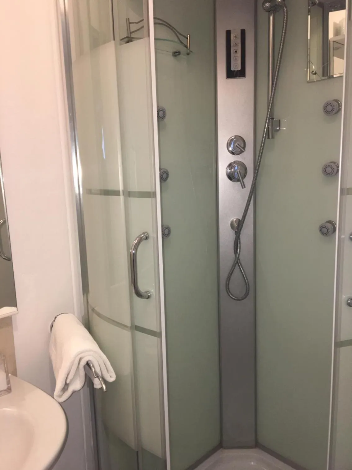 Shower in Il Mugello B&B