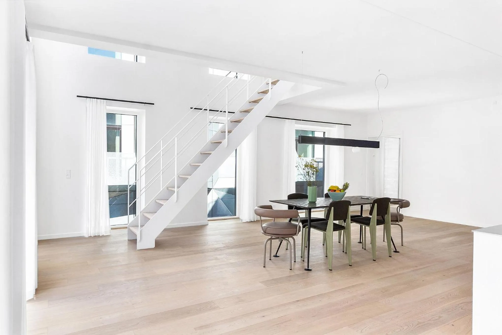 Dining area in STAY Seaport