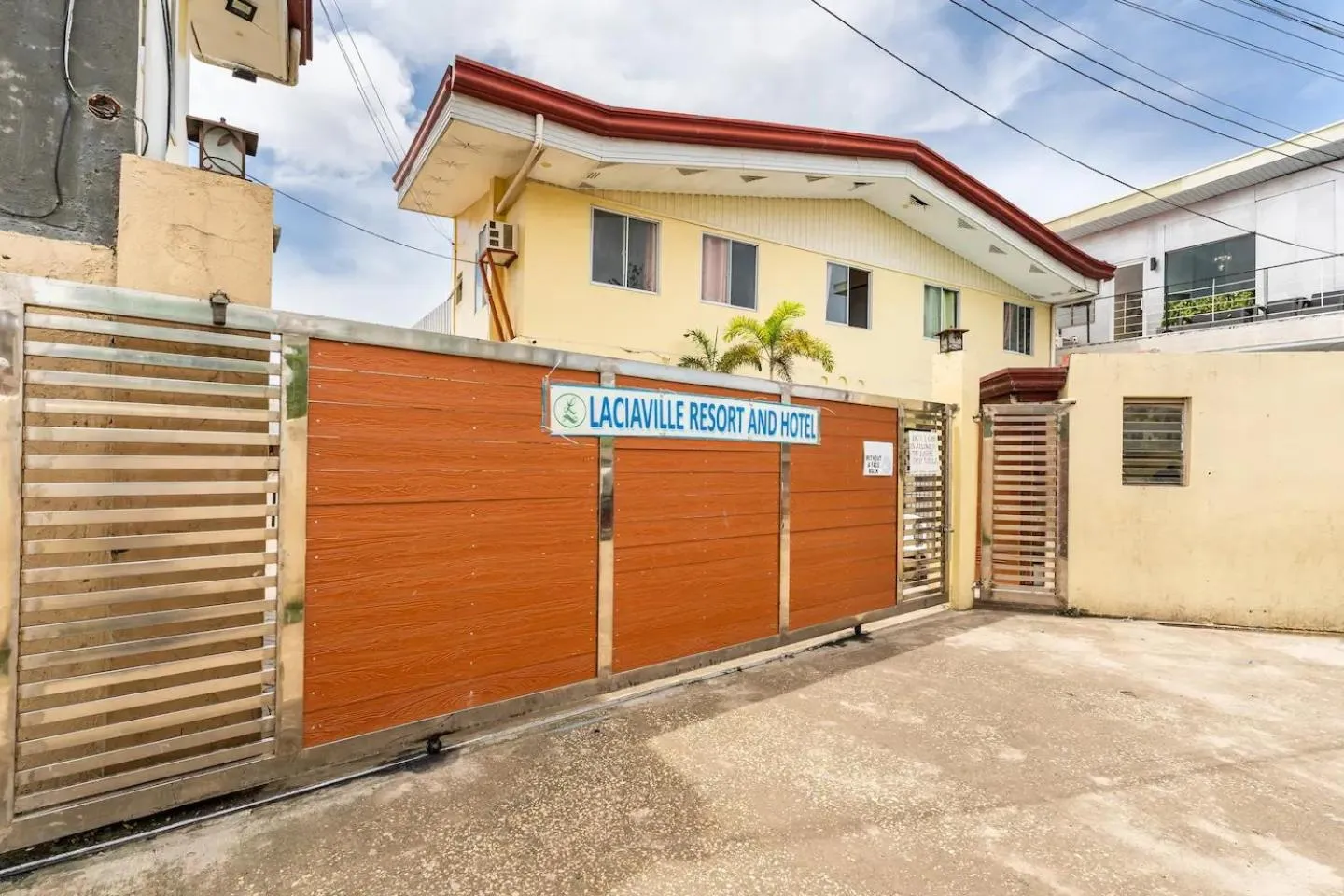 Laciaville Resort and Hotel