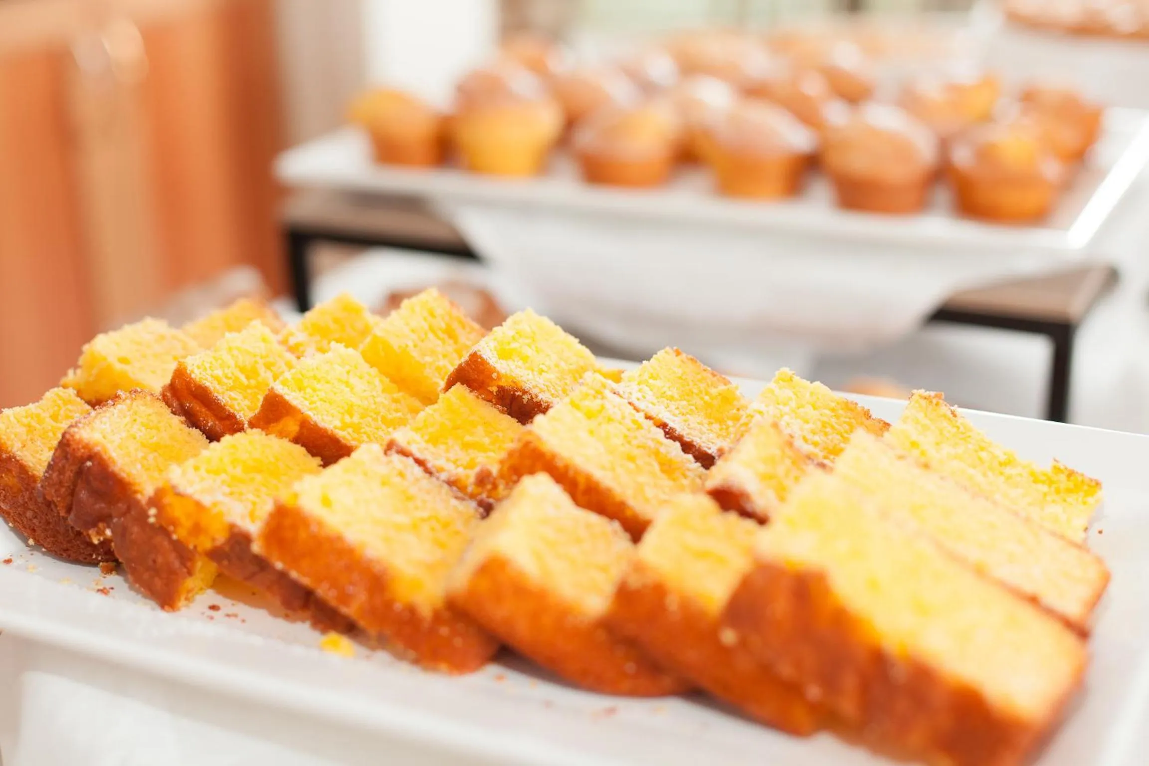 Continental breakfast in Hotel De La Ville