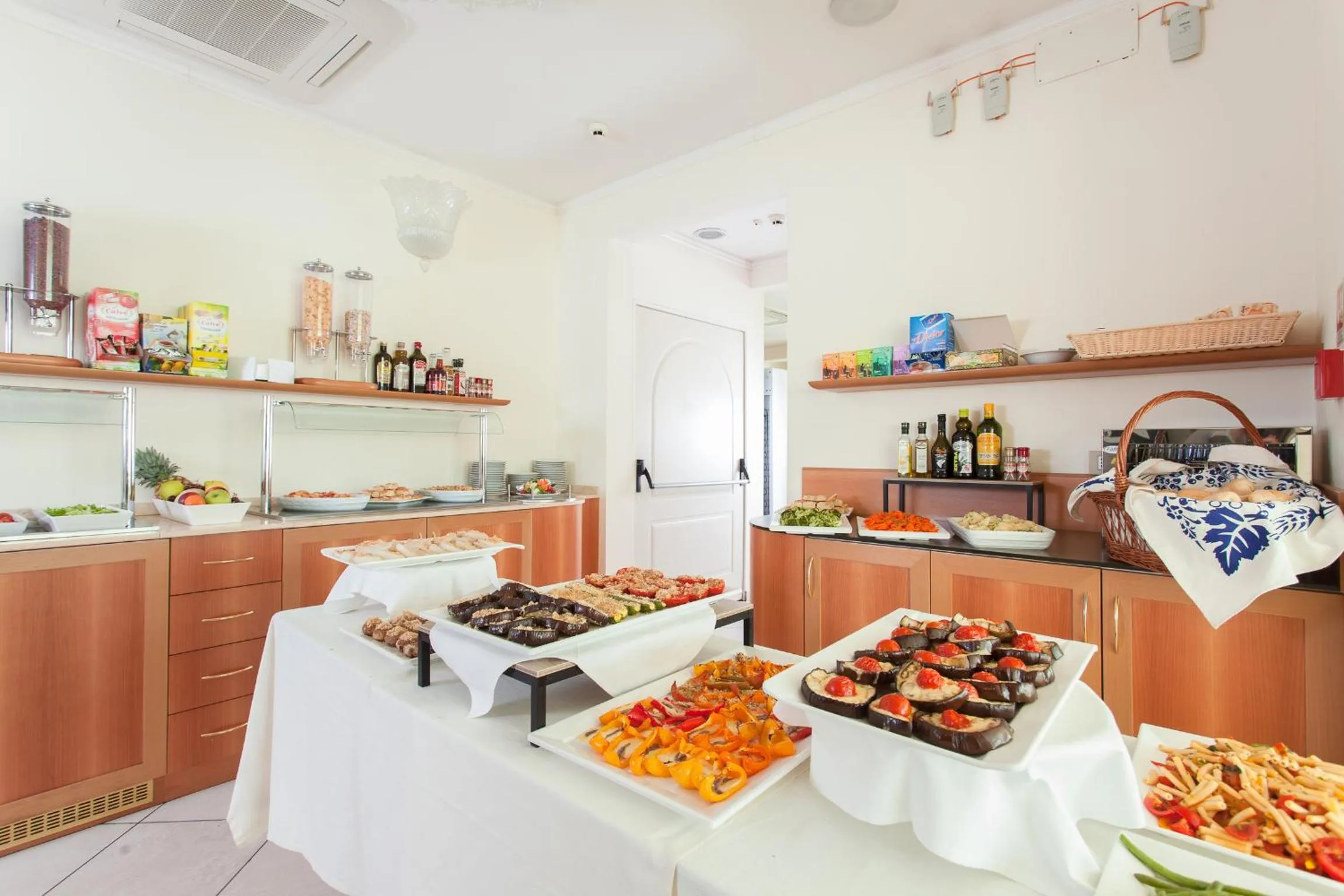 Lunch in Hotel De La Ville